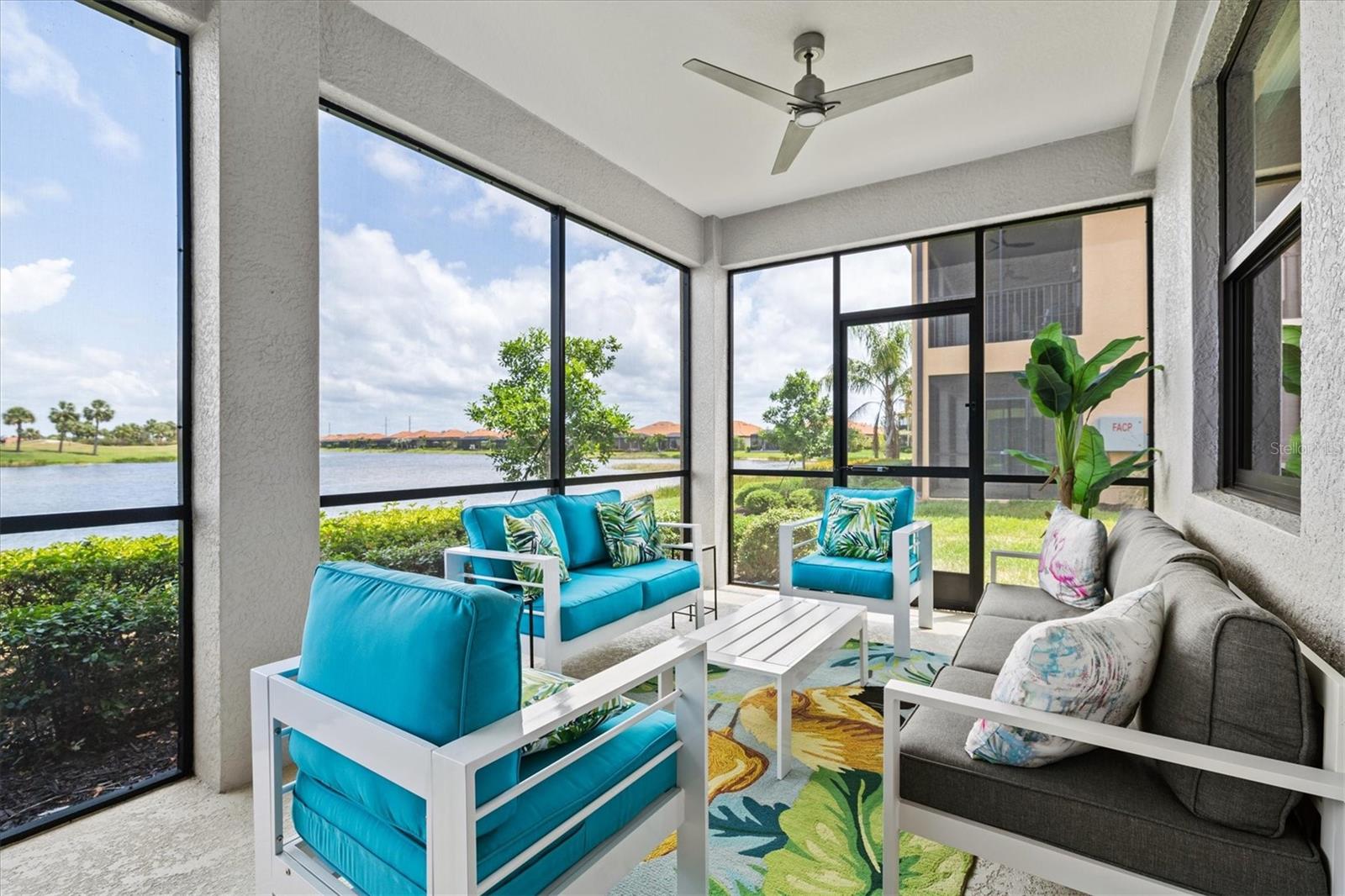 SARASOTA NATIONAL - Residential