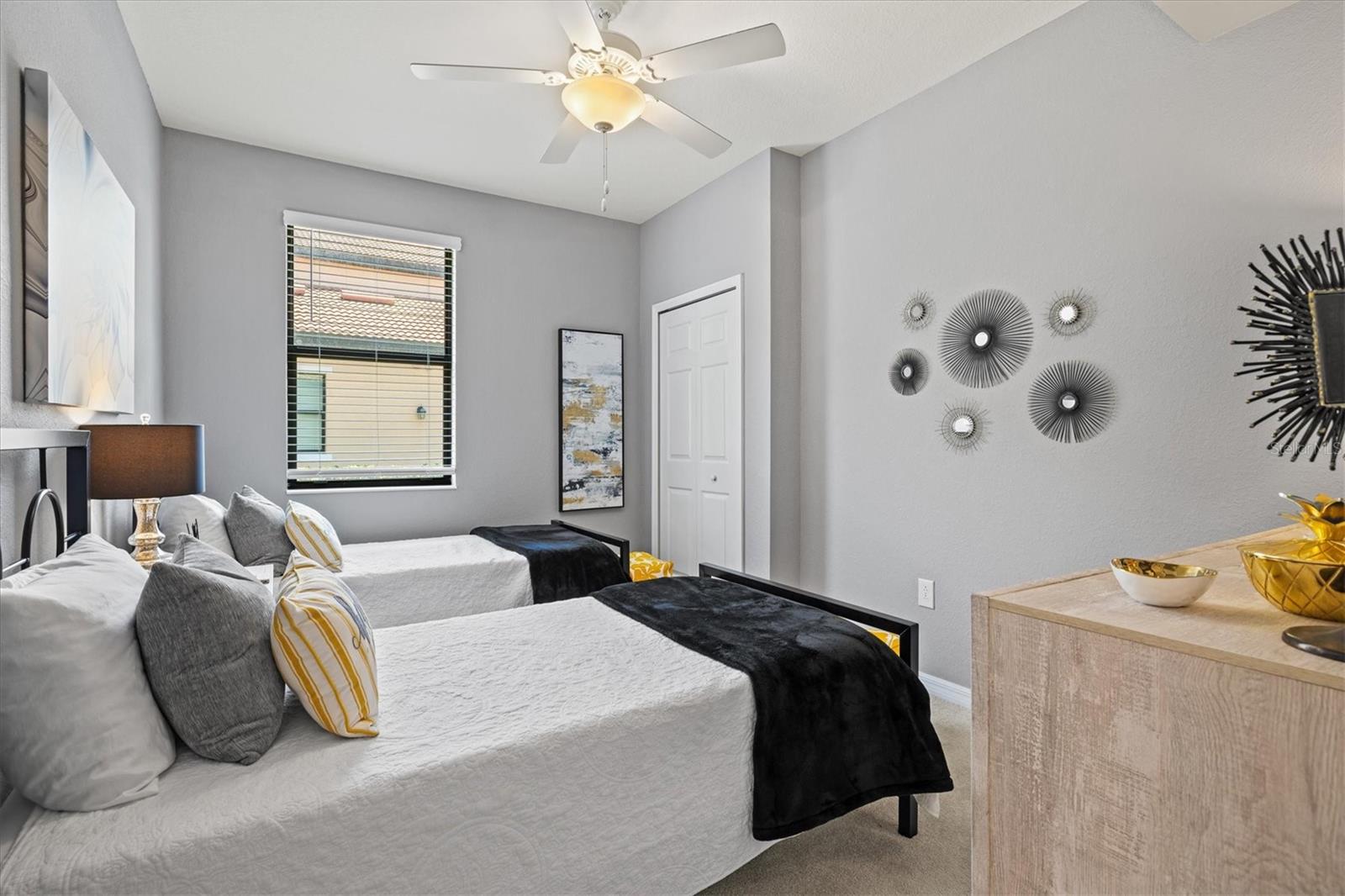 SARASOTA NATIONAL - Residential