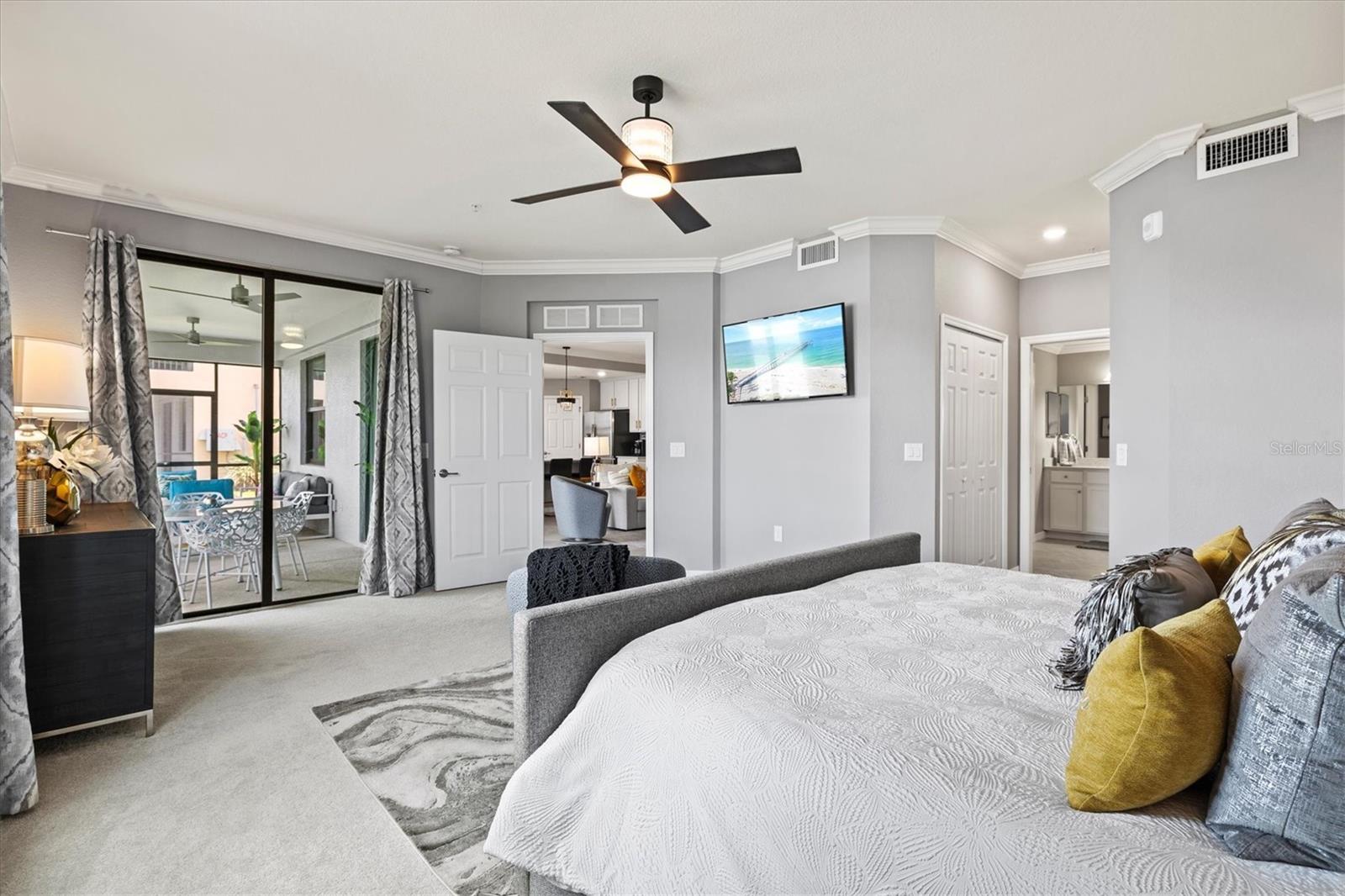 SARASOTA NATIONAL - Residential
