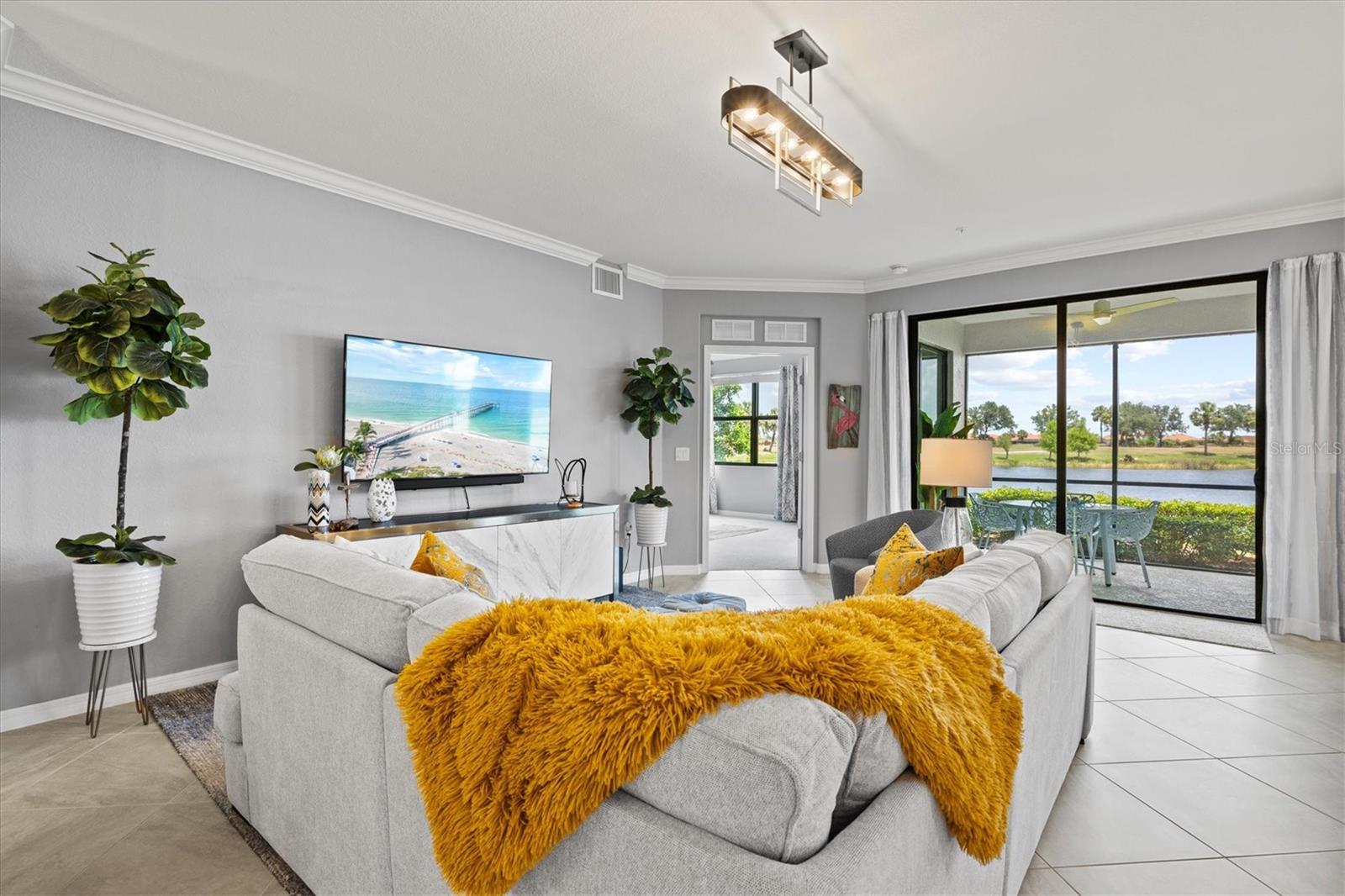 SARASOTA NATIONAL - Residential