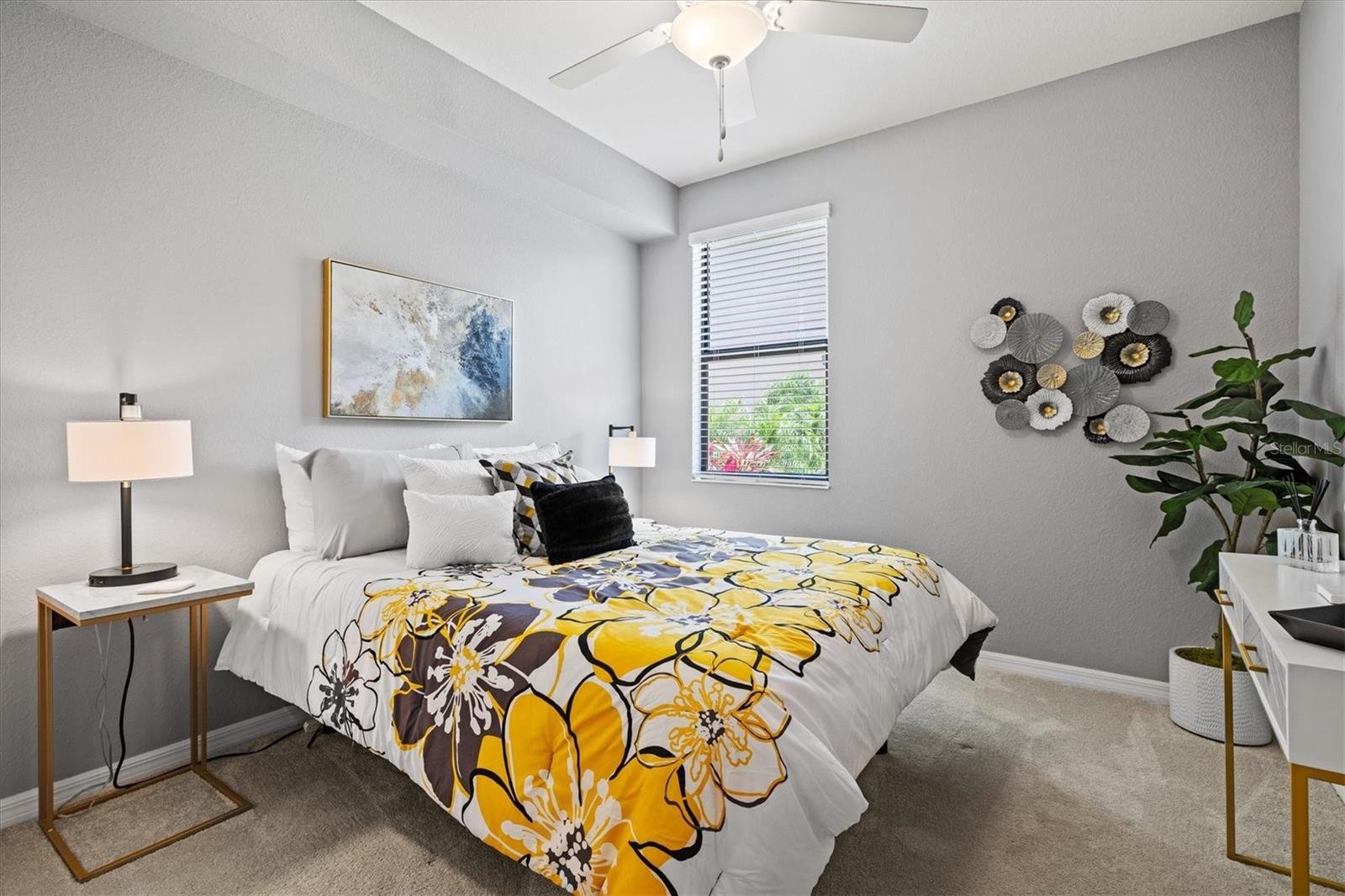 SARASOTA NATIONAL - Residential