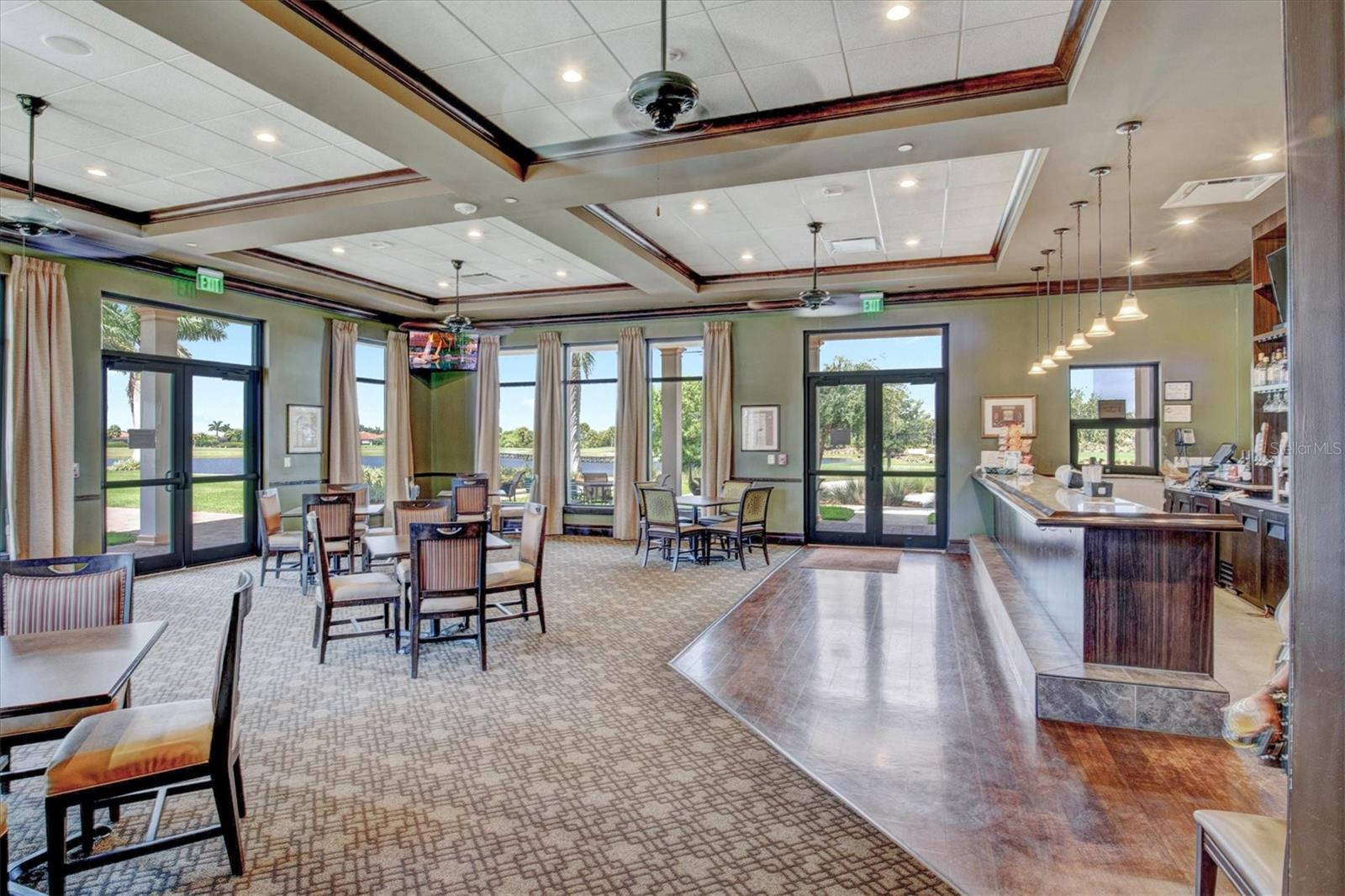 SARASOTA NATIONAL - Residential