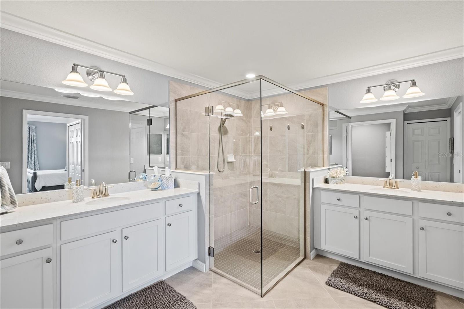 SARASOTA NATIONAL - Residential