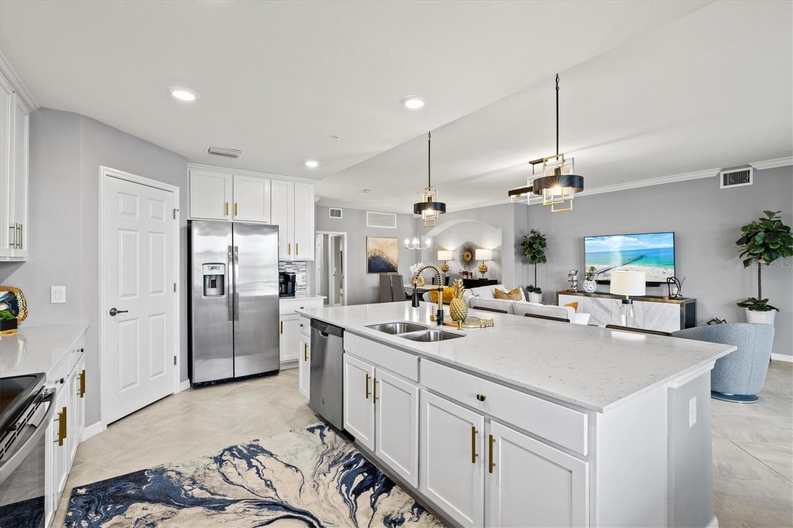 SARASOTA NATIONAL - Residential