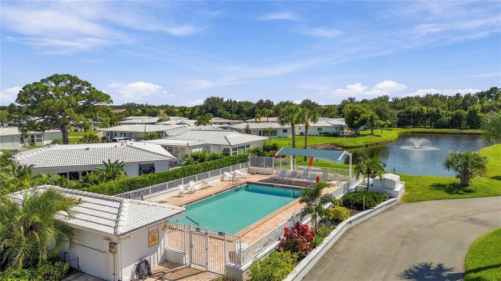 CIRCLE WOODS OF VENICE 1 - Residential