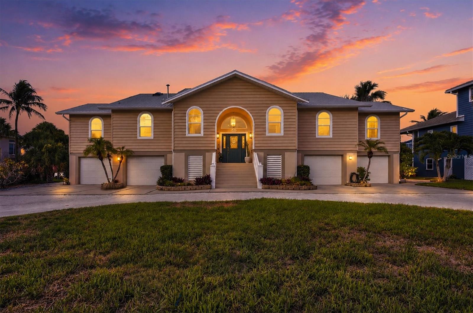 NORTH MANASOTA KEY - Residential