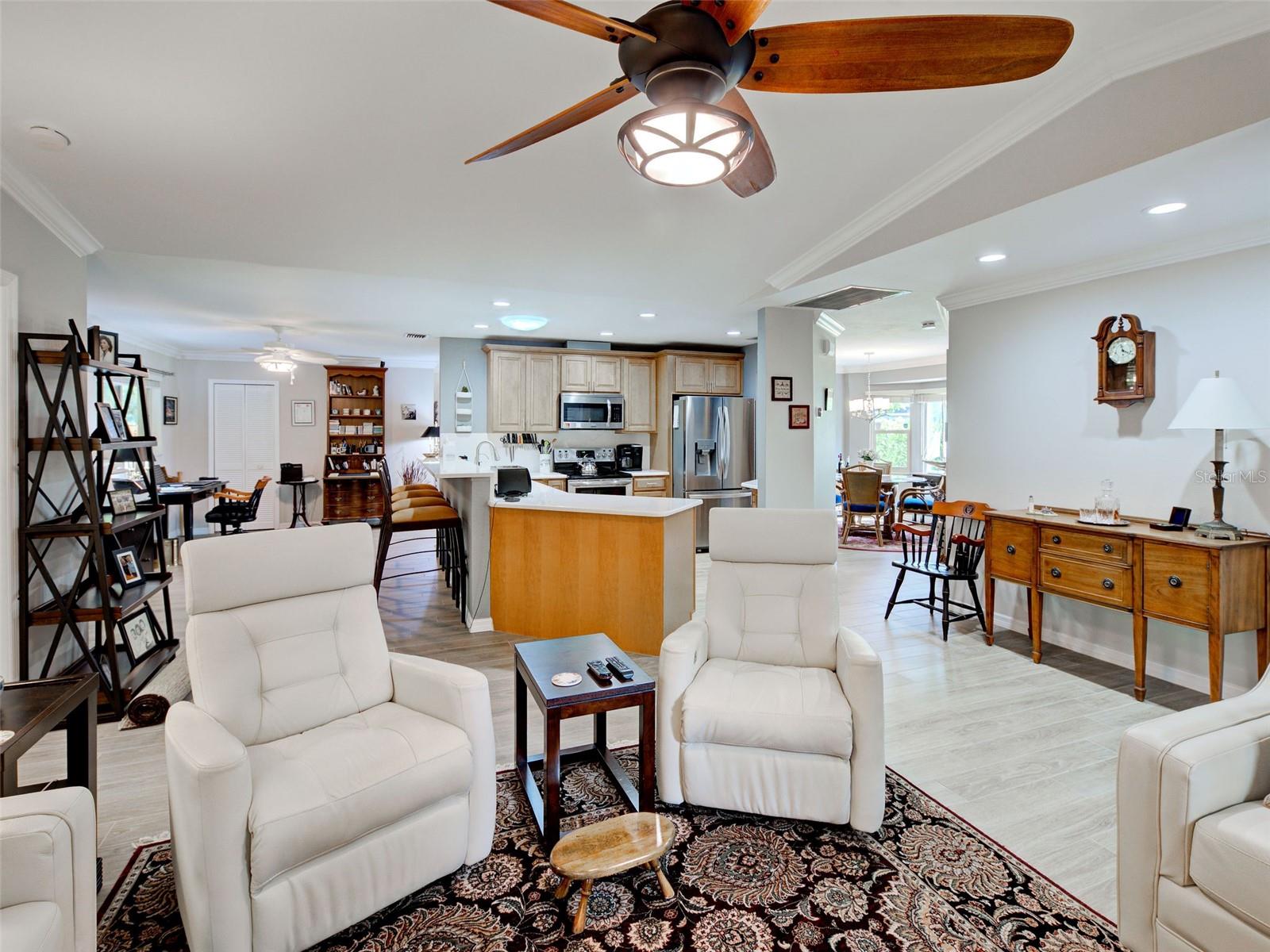 VENICE REP - Residential