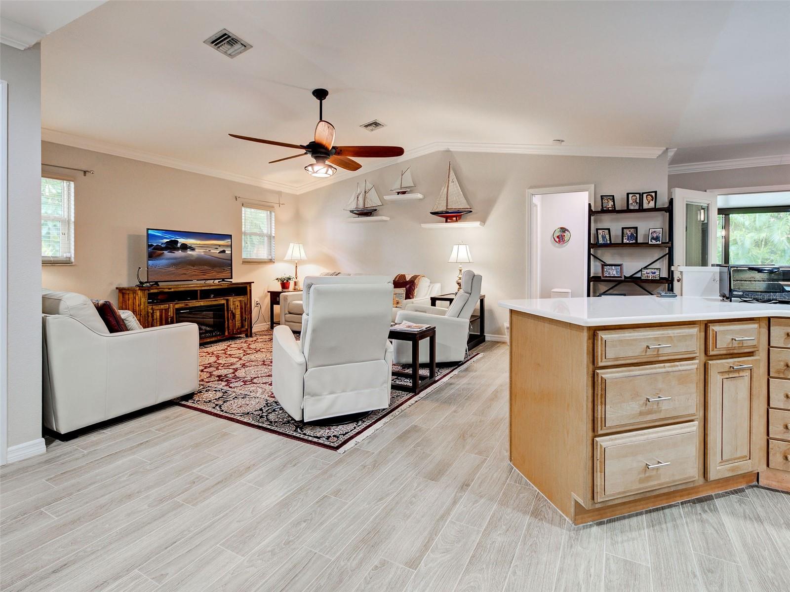 VENICE REP - Residential