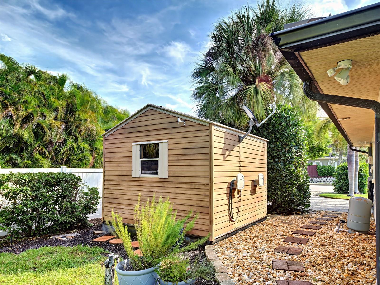 VENICE REP - Residential
