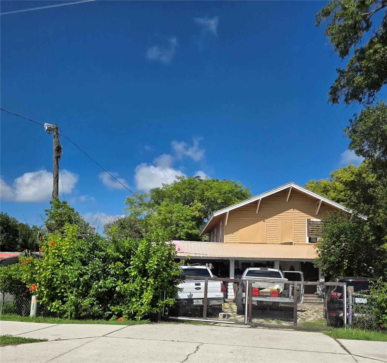 Own a piece of Arcadia history with endless possibilities! Built in 1923, this spacious two-story home offers 4 bedrooms and 2 bathrooms on a generous .41-acre lot right on SW Highway 17. Zoned COMMERCIAL, this property lets you choose your path. Keep it as an income-producing rental, or turn it into your own business, such as an office, studio, shop, or professional space. Currently rented month-to-month, it provides income from day one, plus the flexibility to take over when you're ready. The highway location offers strong visibility and convenient access around Arcadia. Whether you're an investor, a business owner, or someone who loves the character of a classic older home, this one deserves a look. Buyer to verify permitted uses with the local zoning office. Tenant occupied. Please do not disturb occupants. Showings by appointment only with notice.