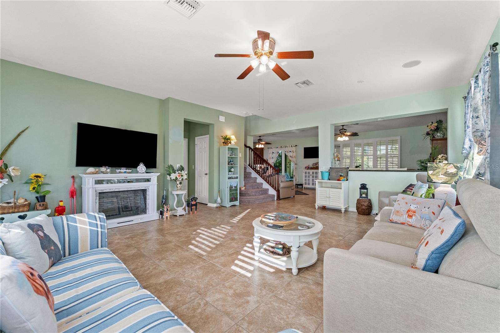 PUNTA GORDA ISLES SEC 16 - Residential