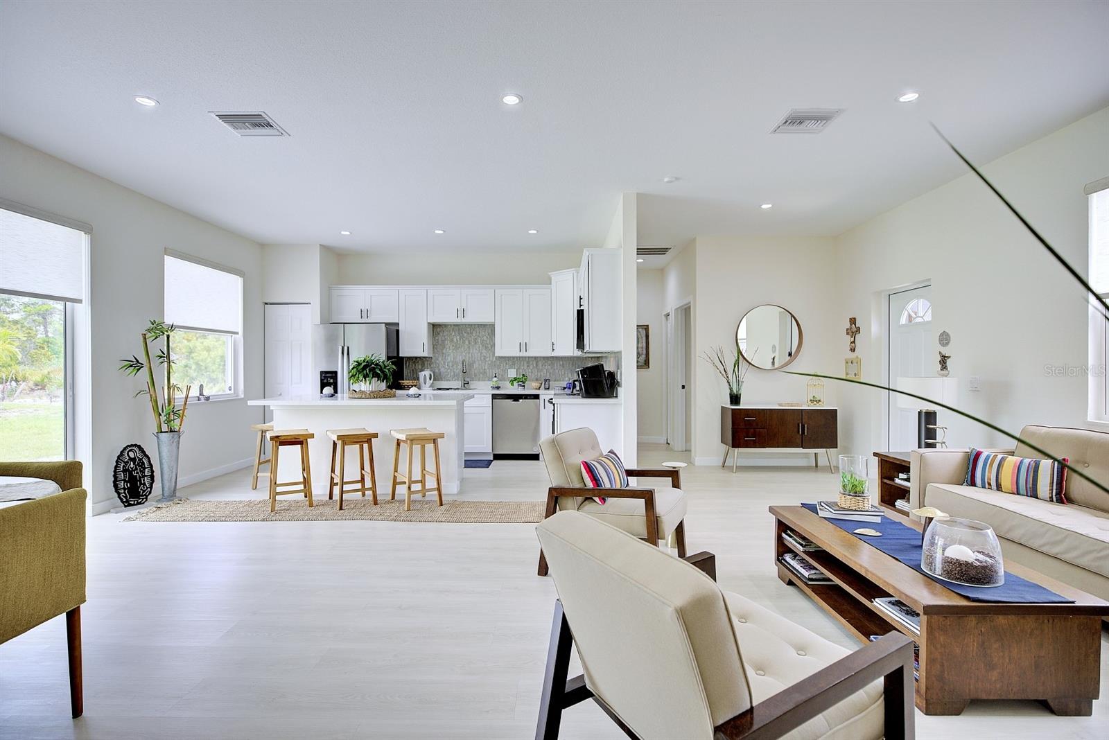 PLACID LKS-SEC TWENTY - Residential