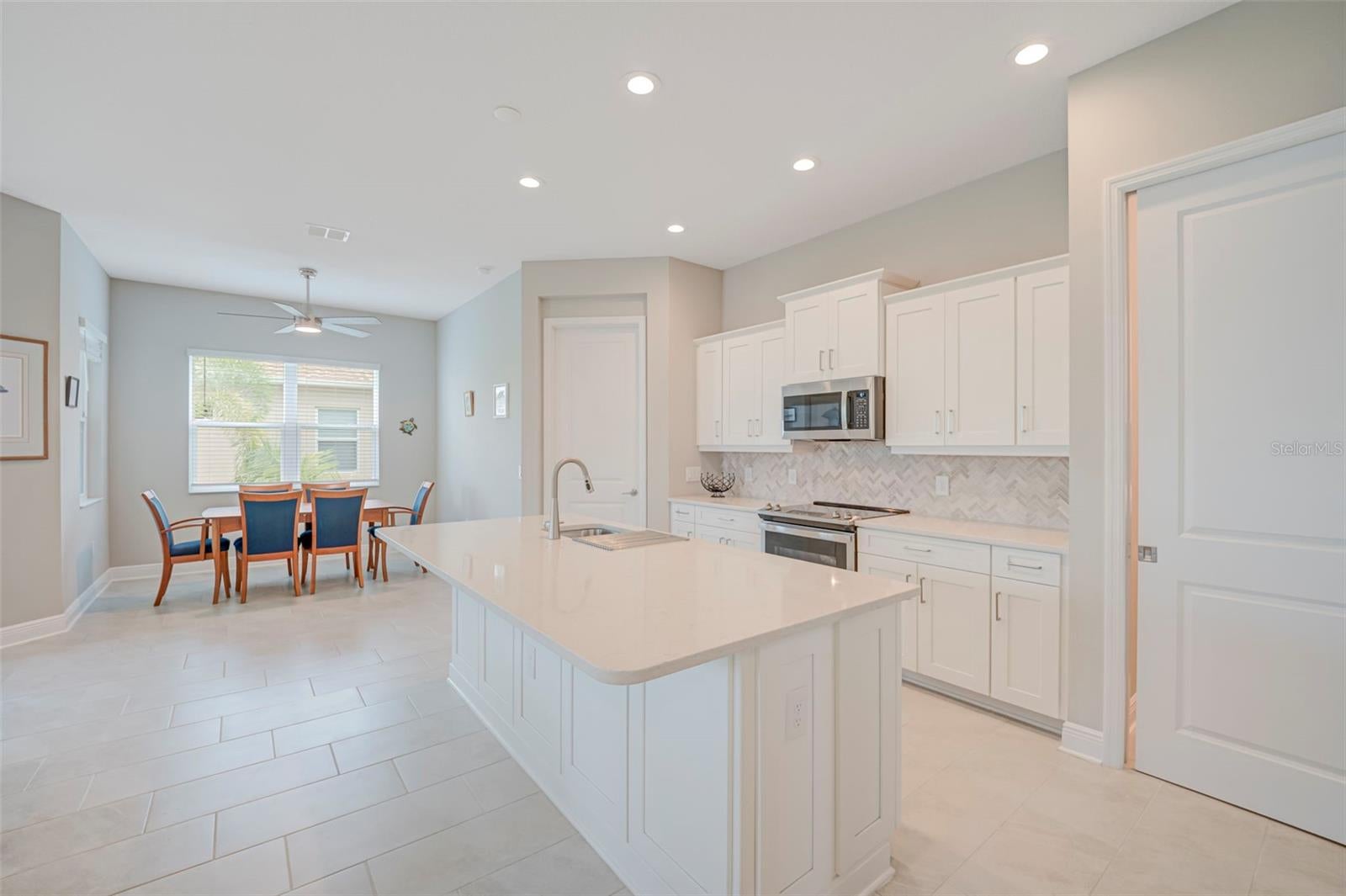 KINGS GATE PH 8 - Residential