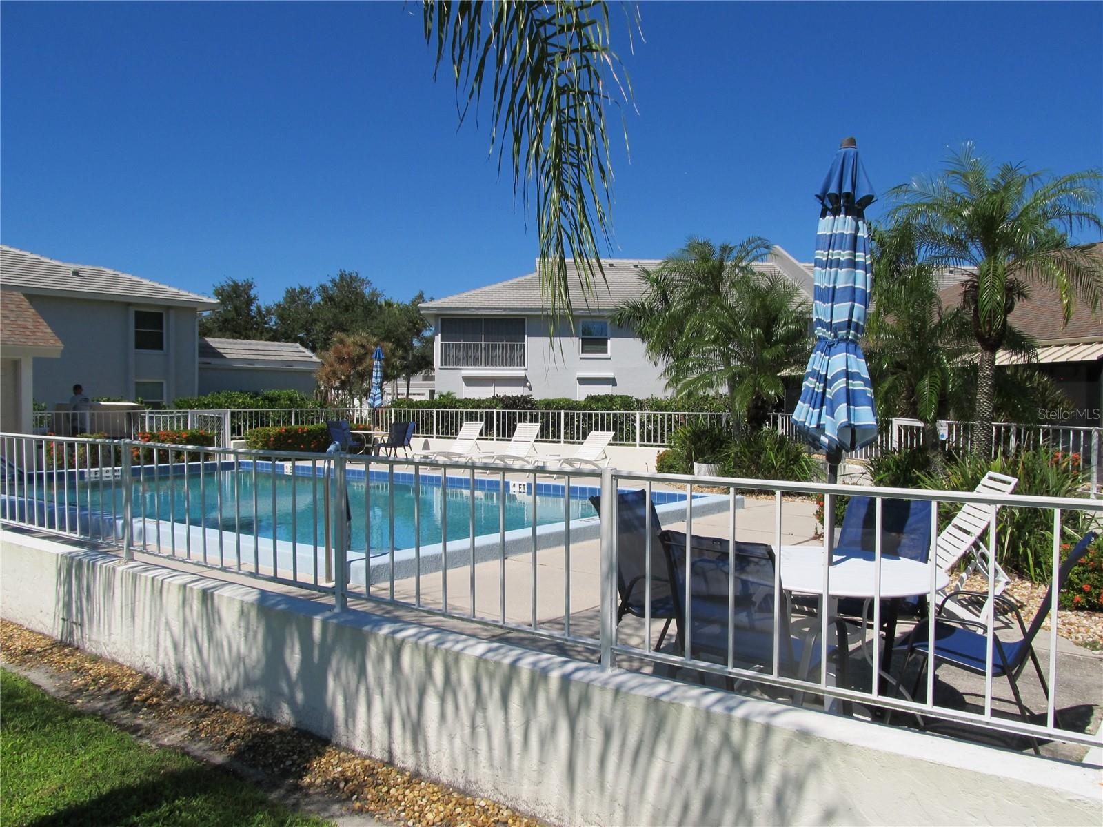 GREENVIEW VILLAS - Residential