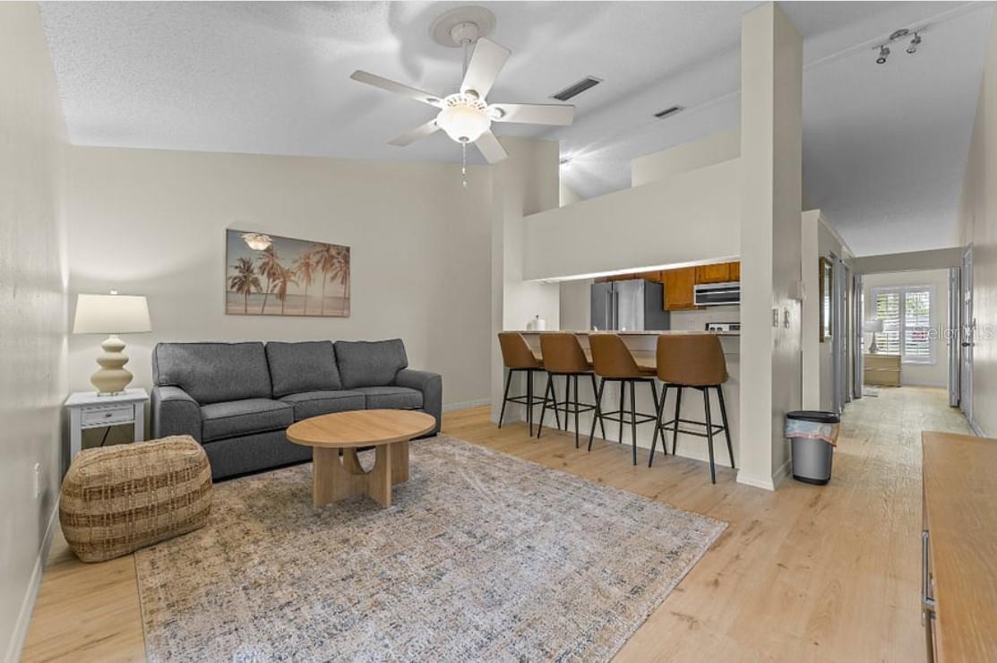 GREENVIEW VILLAS - Residential