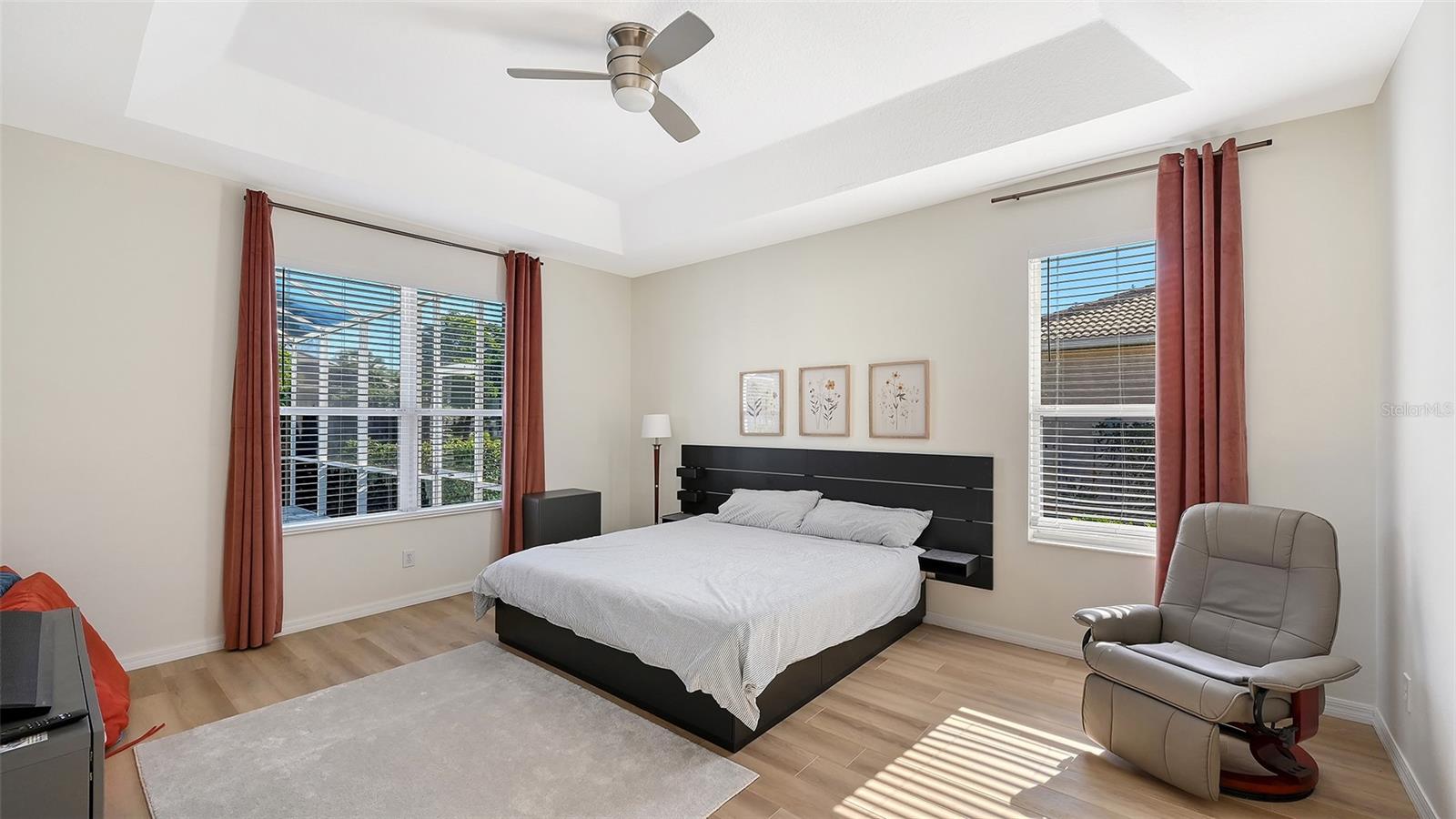VILLAGES AT PINETREE SPRUCE PI - Residential