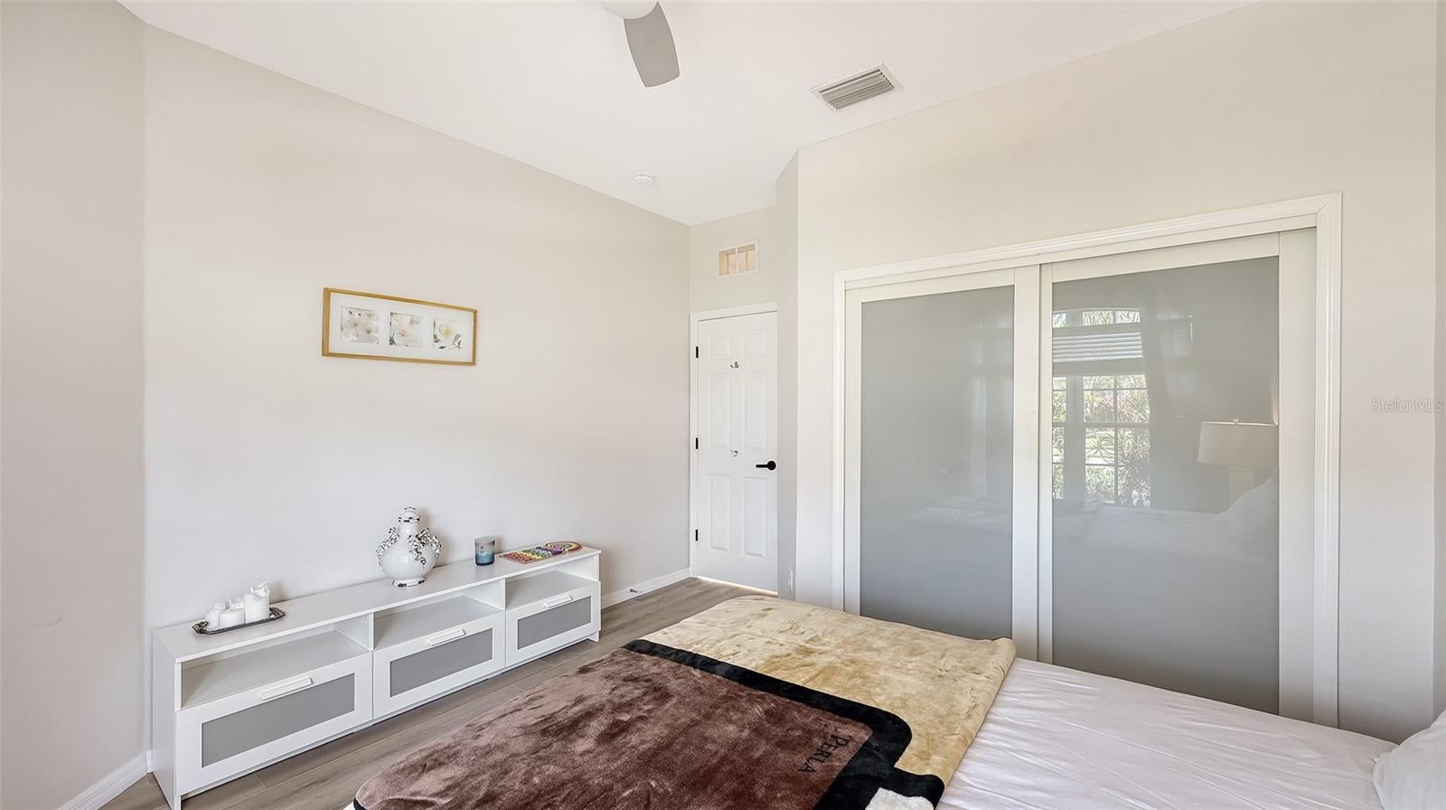 VILLAGES AT PINETREE SPRUCE PI - Residential