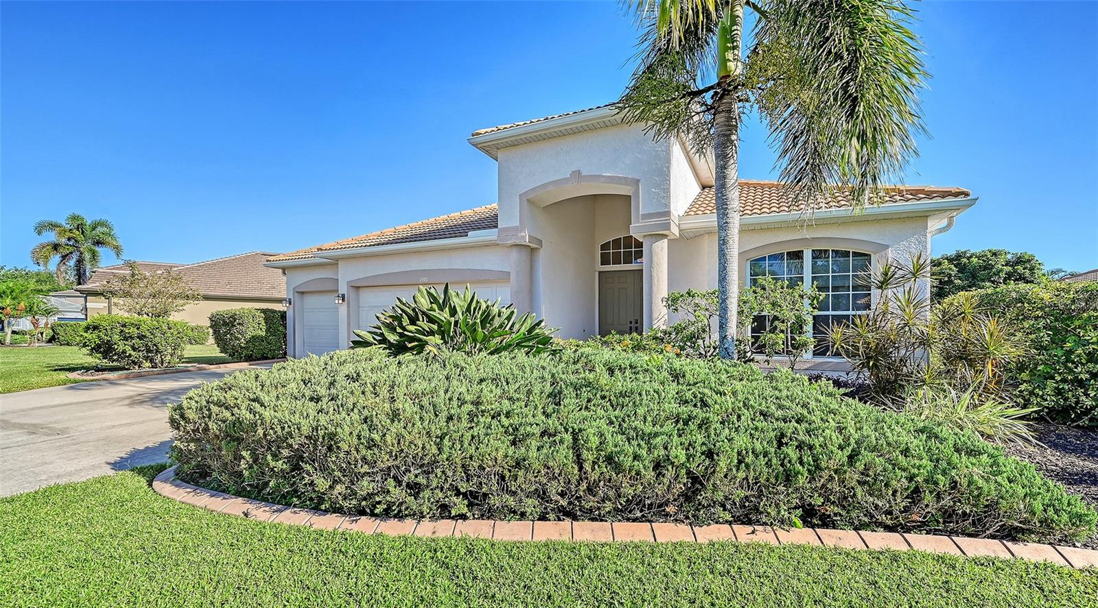 VILLAGES AT PINETREE SPRUCE PI - Residential