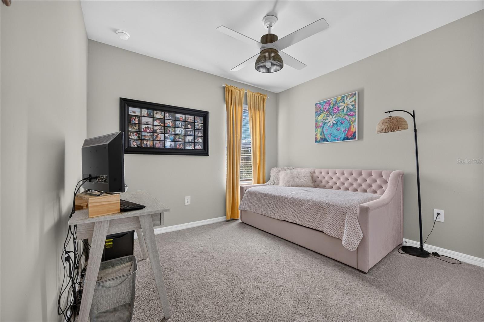 PUNTA GORDA ISLES SEC 16 - Residential