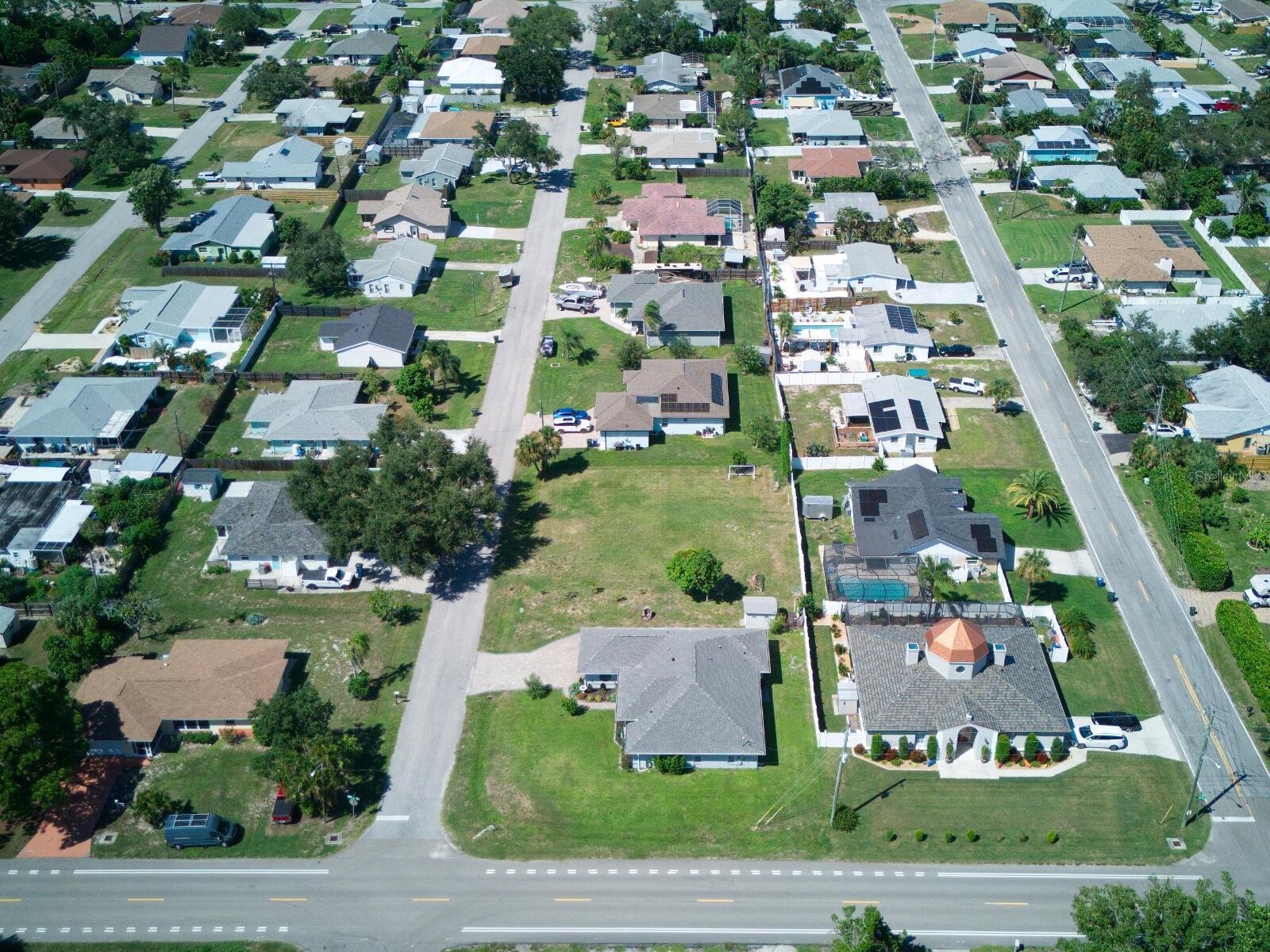 SOUTH VENICE - Land