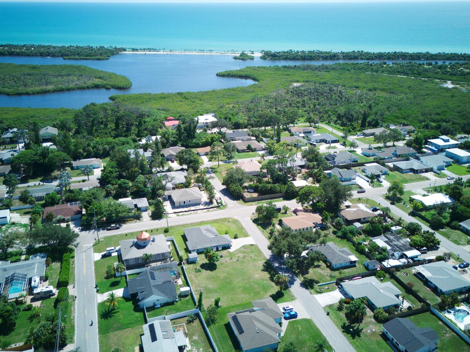 SOUTH VENICE - Land