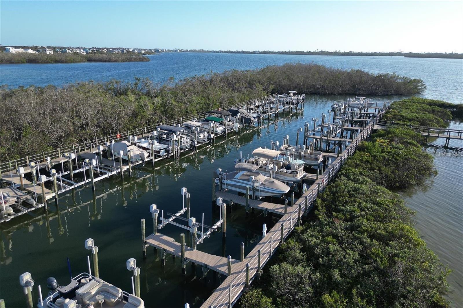GRAND PRESERVE ON LEMON BAY PH - Residential