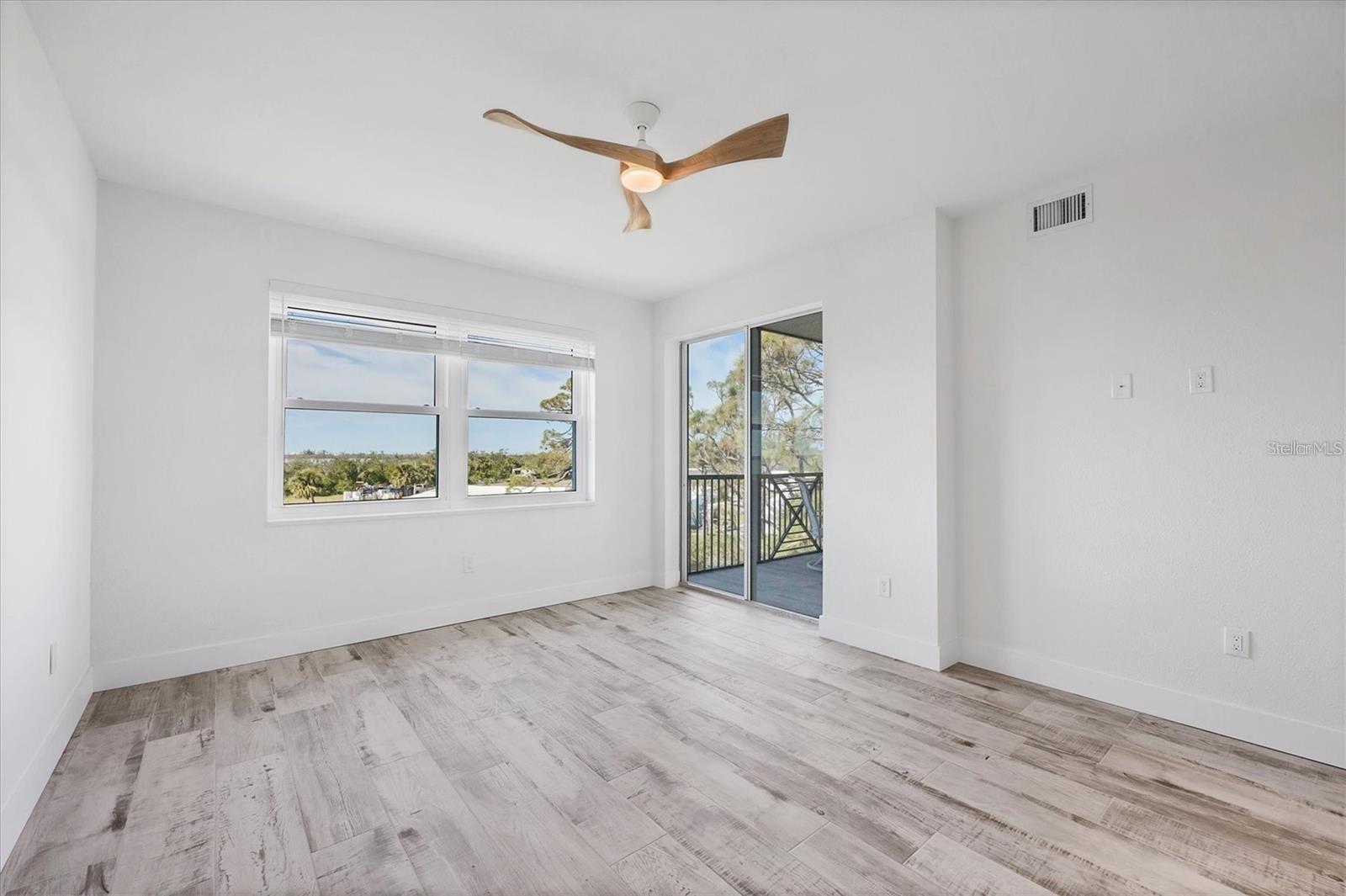 GRAND PRESERVE ON LEMON BAY PH - Residential
