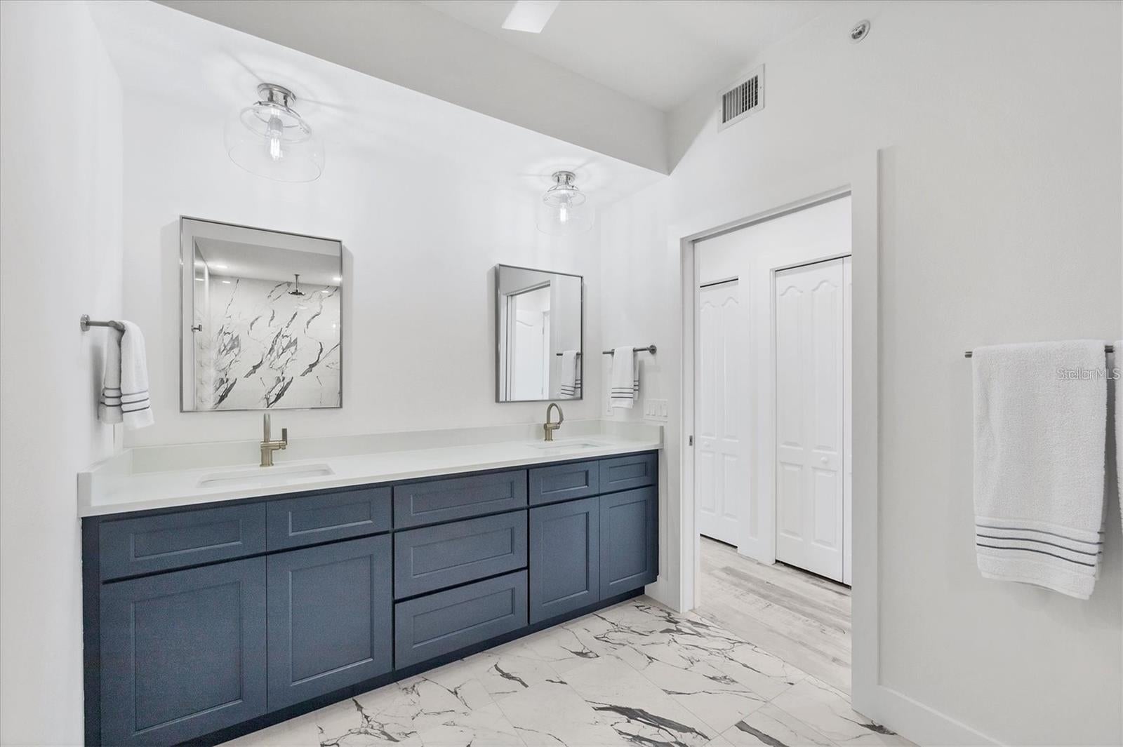 GRAND PRESERVE ON LEMON BAY PH - Residential