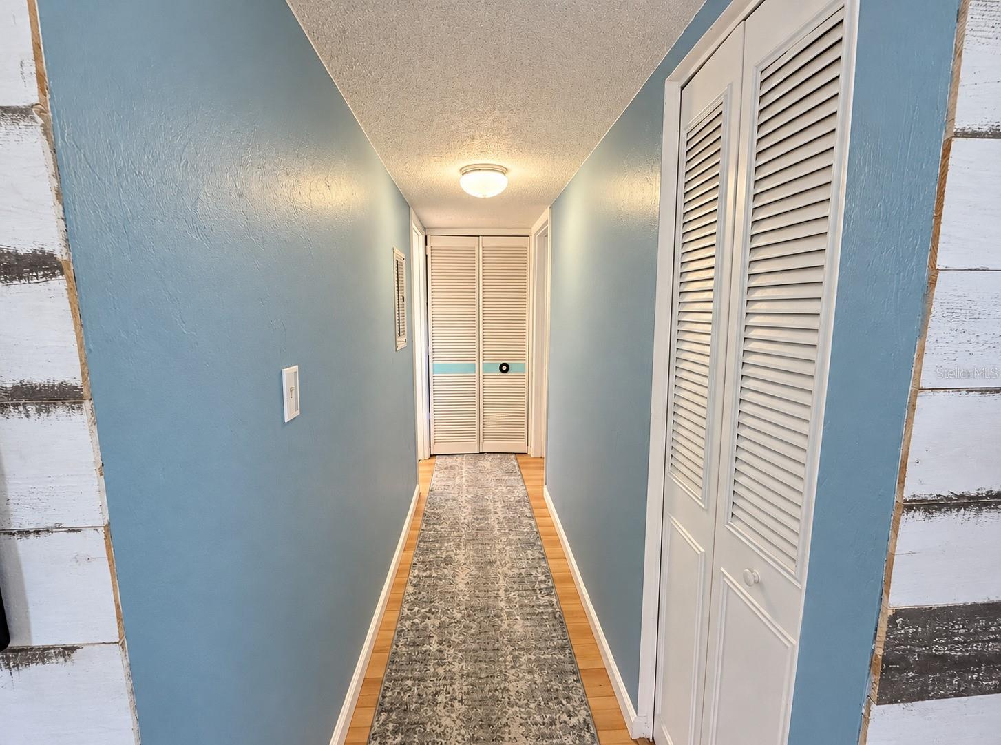 ESSEX HOUSE - Residential