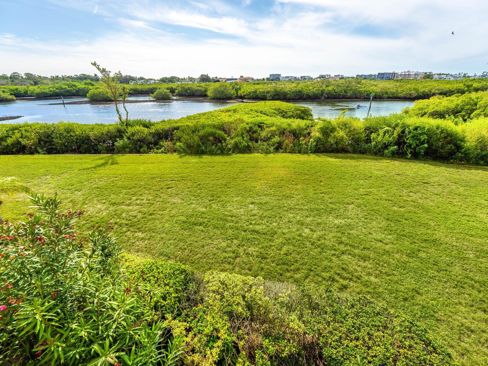 EAGLES POINT AT THE LANDINGS 2 - Residential