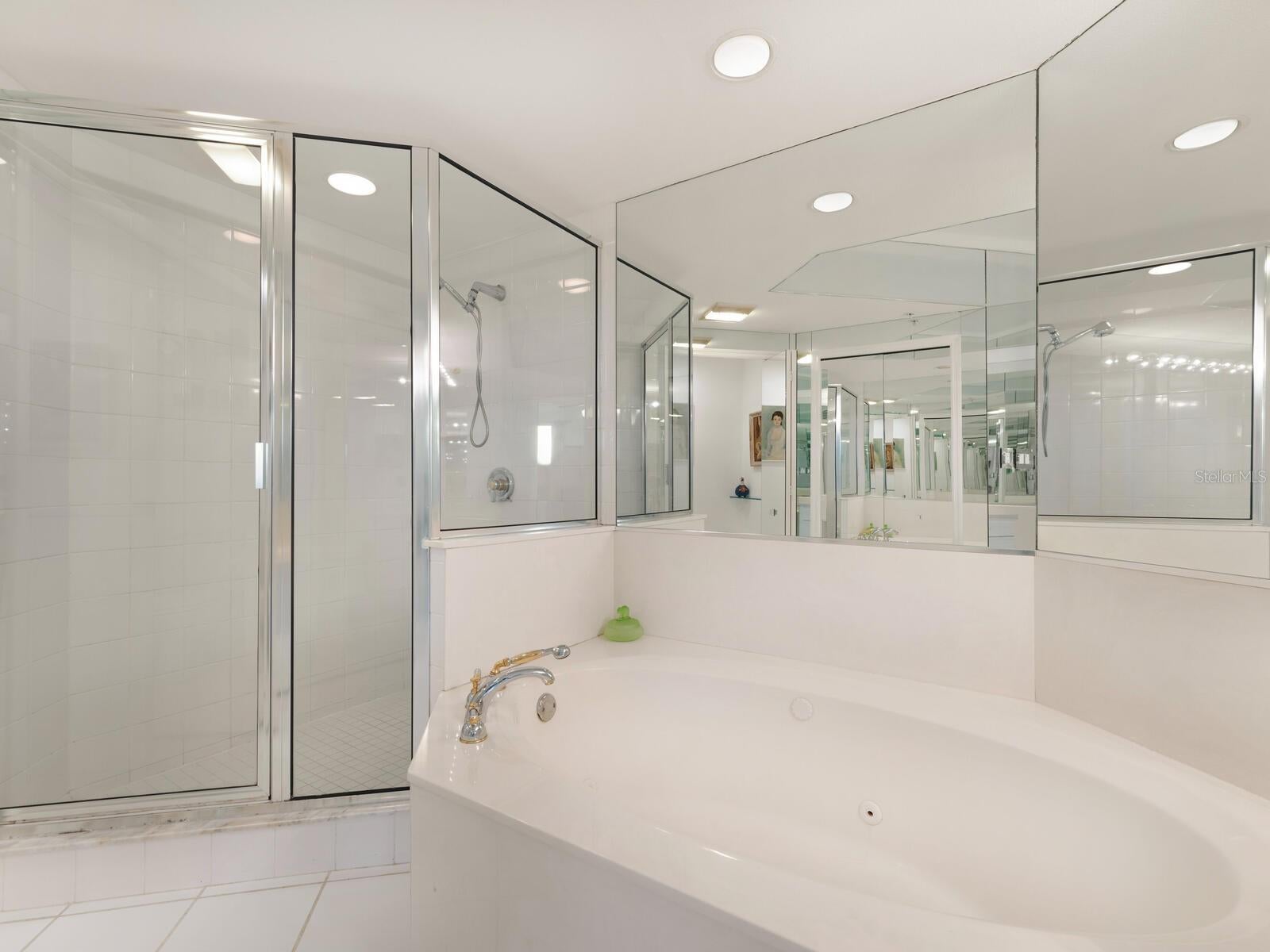 EAGLES POINT AT THE LANDINGS 2 - Residential