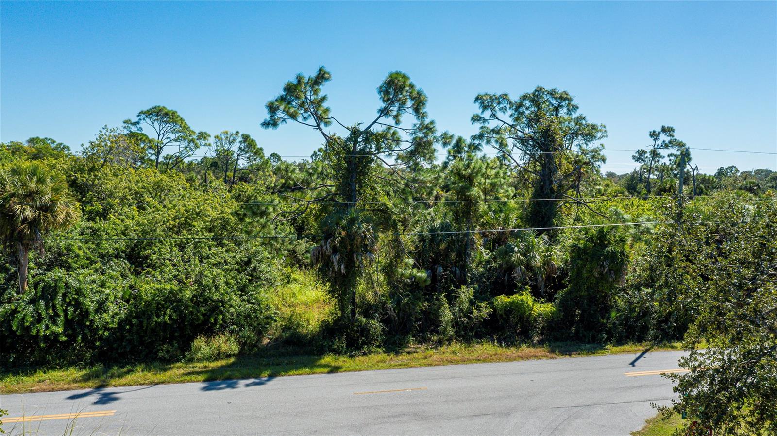 PORT CHARLOTTE SEC 048 - Land
