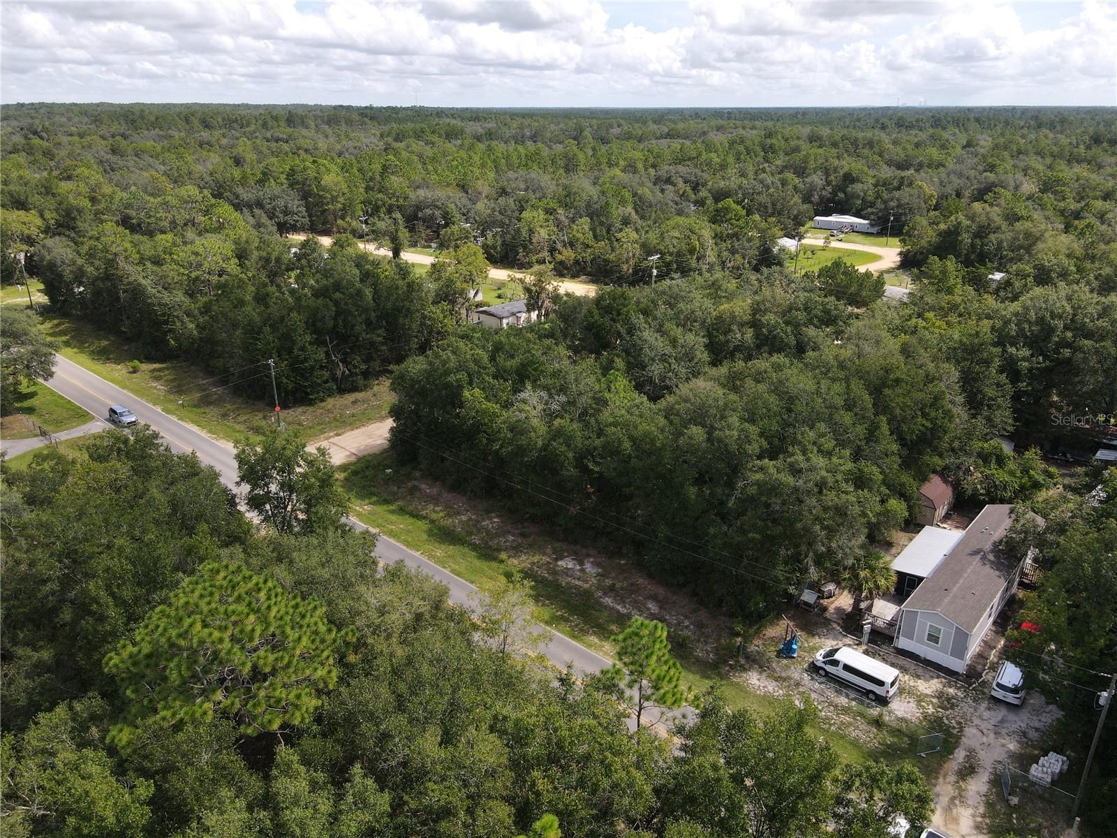 INTERLACHEN LAKES ESTATES - Land
