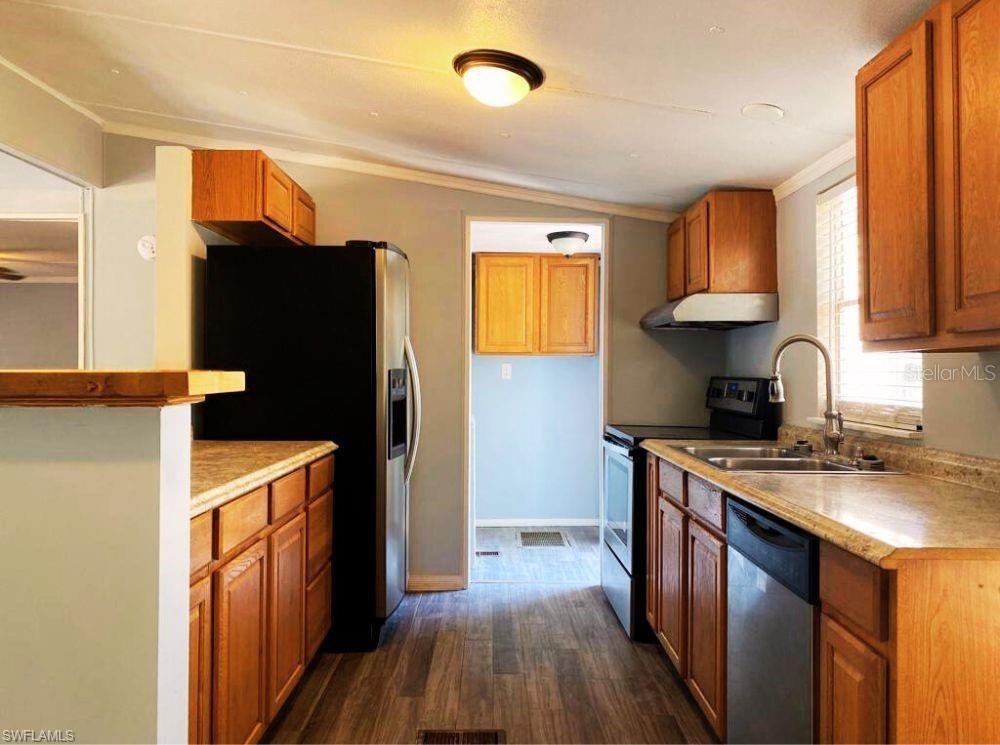 SHERWOOD SUB - Residential