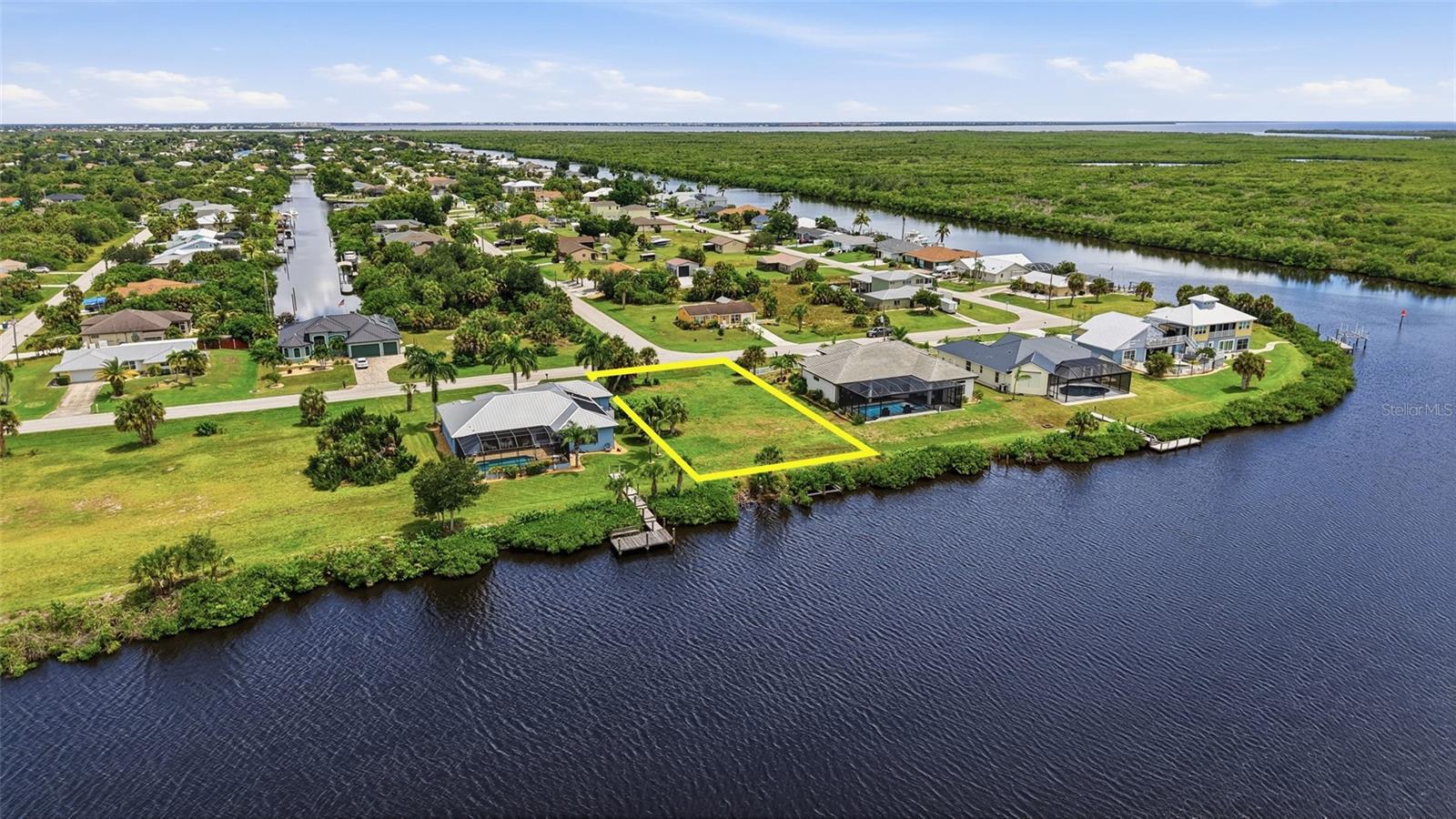 SOUTH BAYVIEW ESTATES - Land