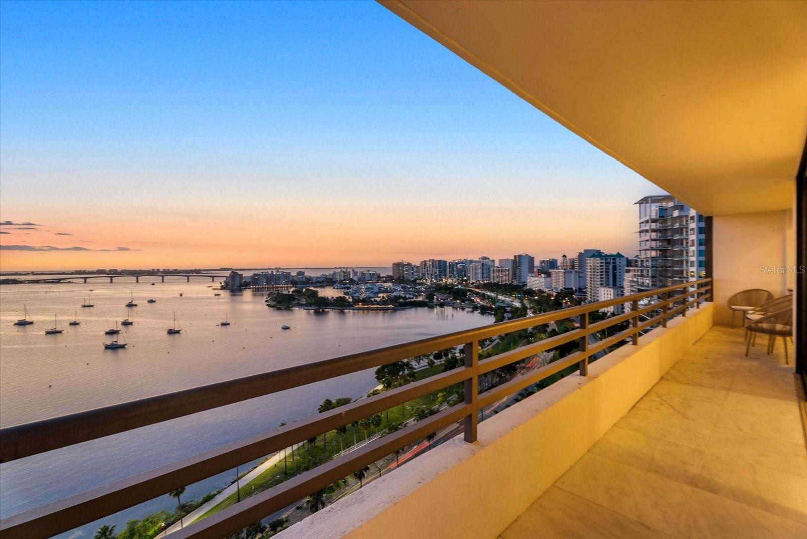 EMBASSY HOUSE - Residential