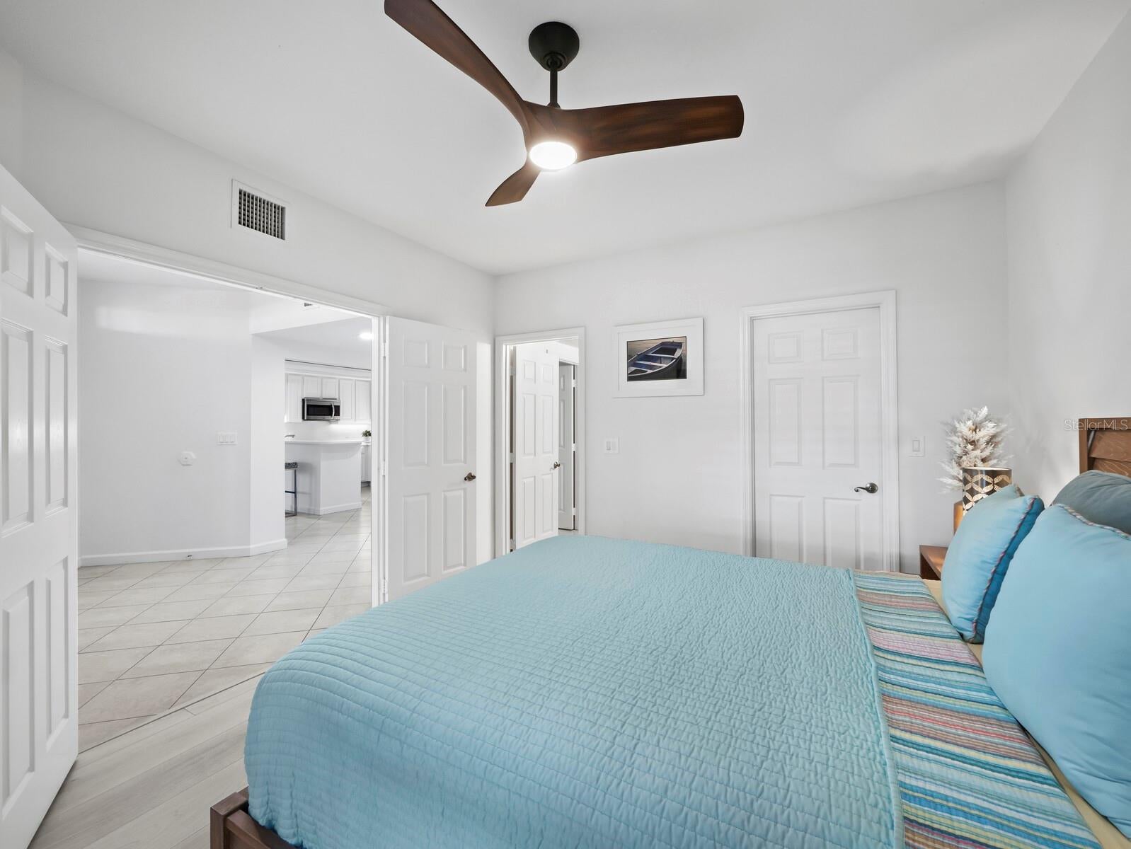 DOLPHIN BAY-SIESTA KEY SEC A - Residential