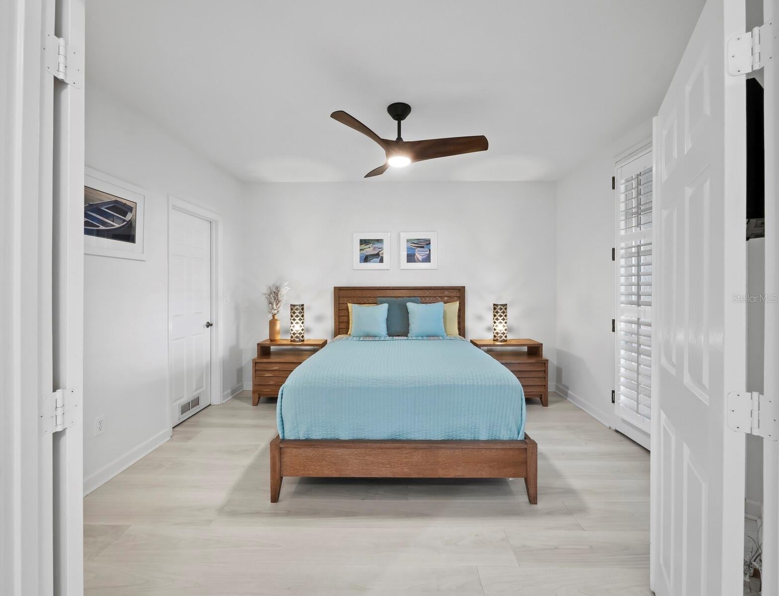 DOLPHIN BAY-SIESTA KEY SEC A - Residential