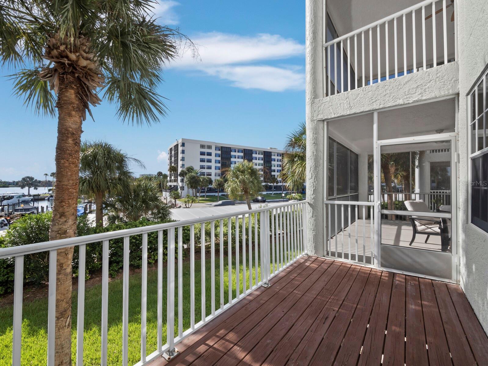 DOLPHIN BAY-SIESTA KEY SEC A - Residential