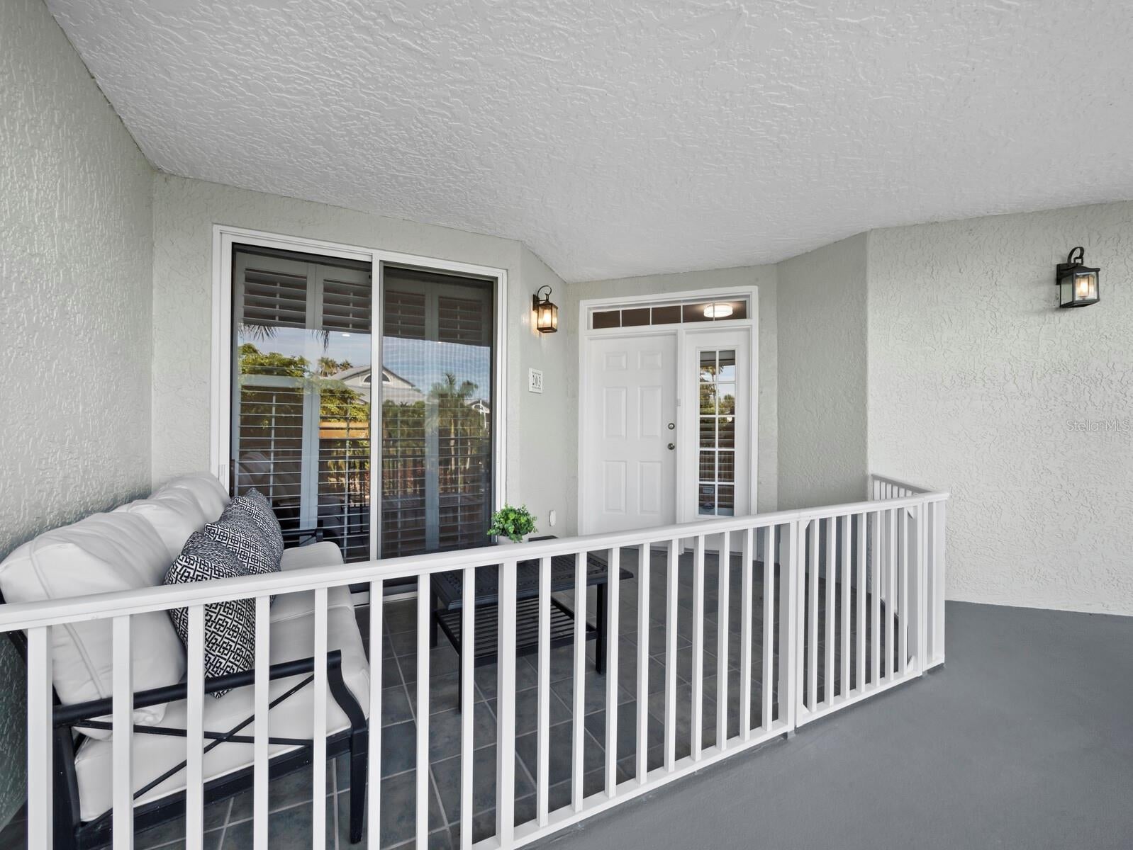 DOLPHIN BAY-SIESTA KEY SEC A - Residential