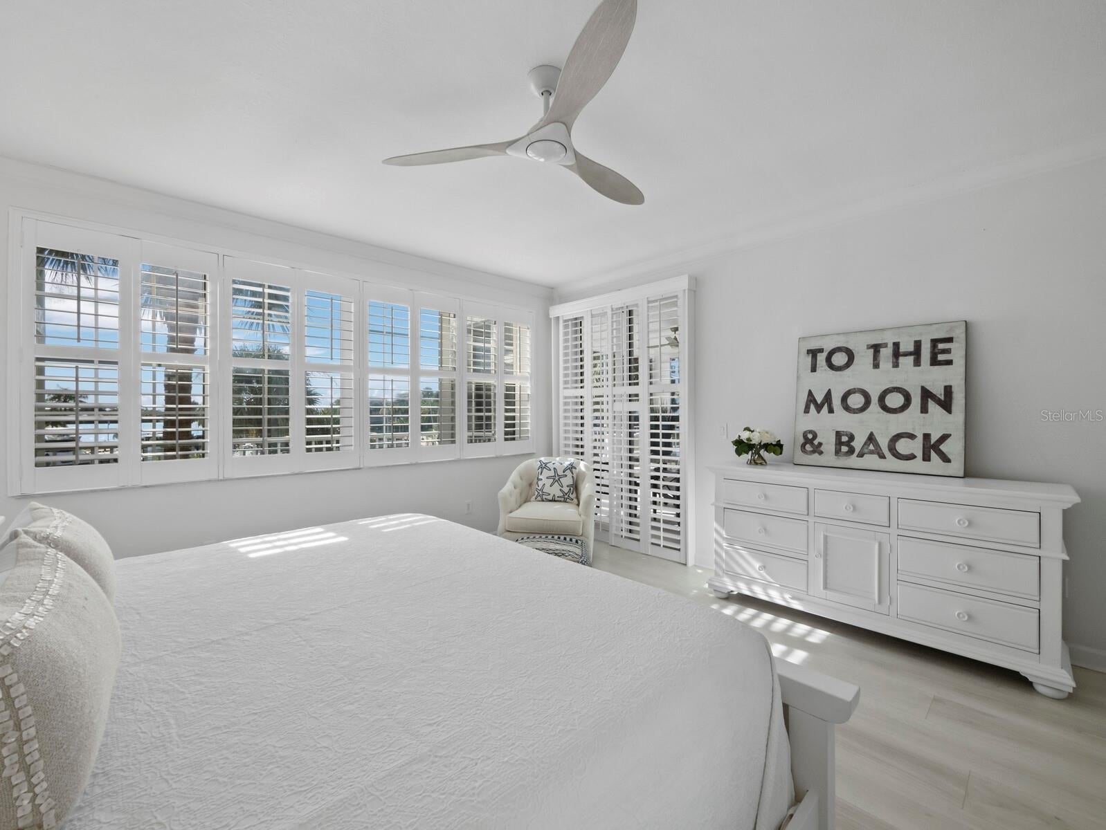 DOLPHIN BAY-SIESTA KEY SEC A - Residential