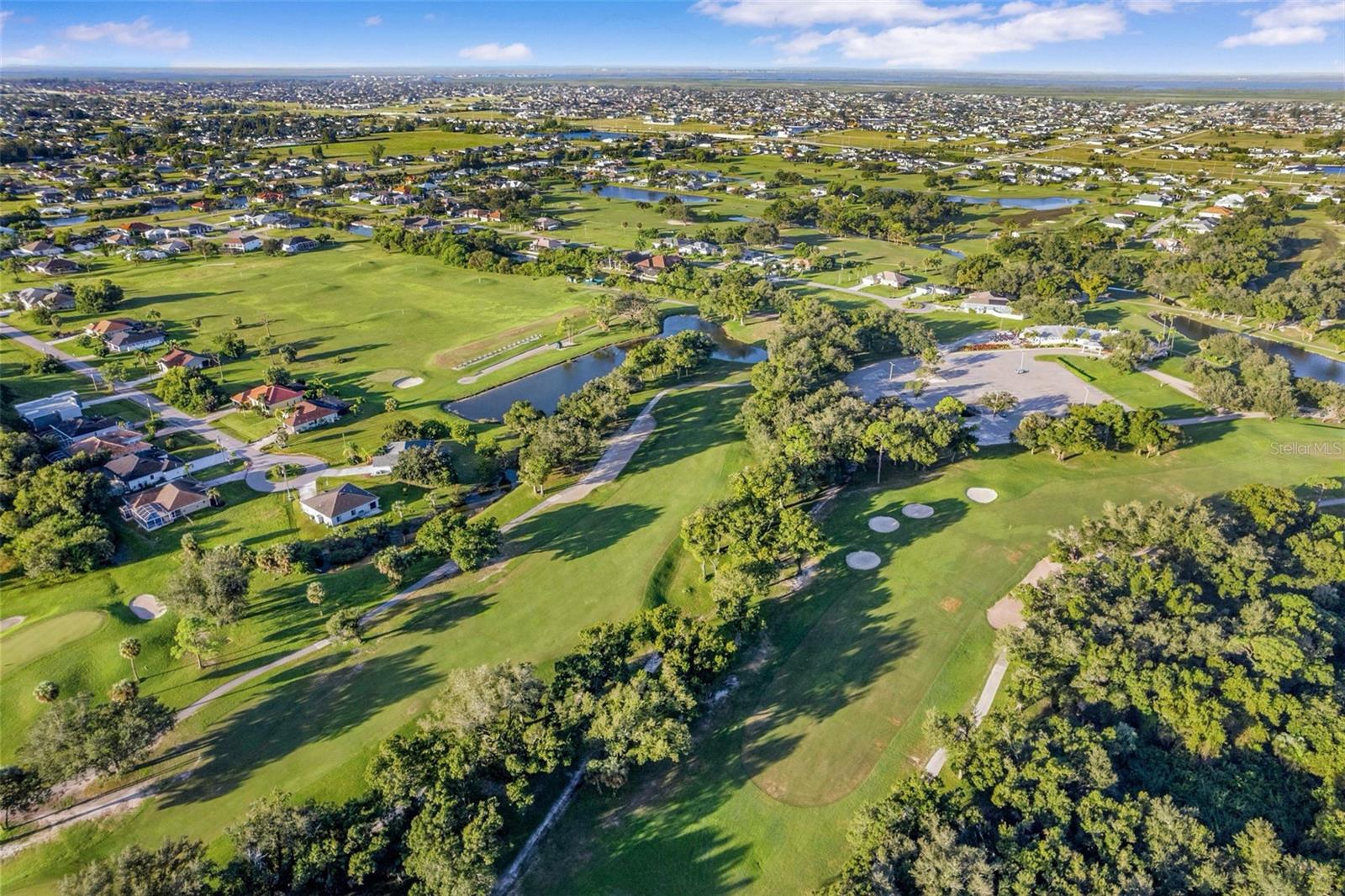 CAPE CORAL - Land