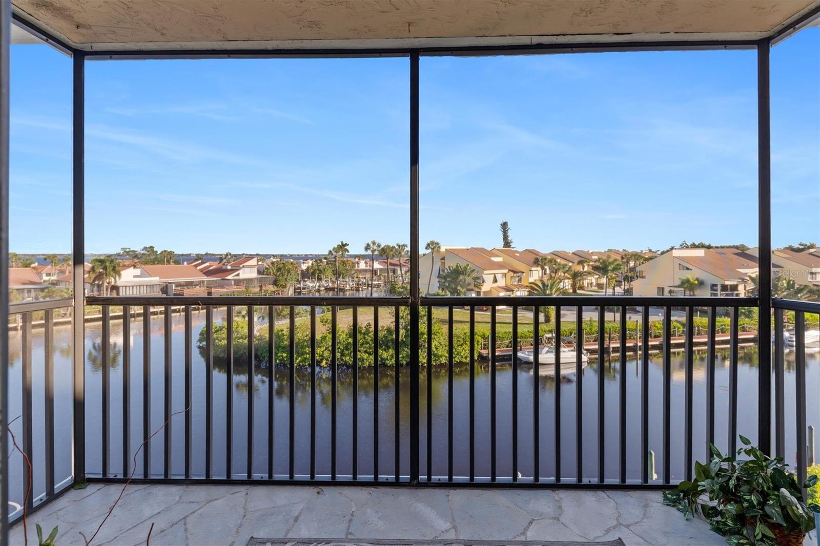EMERALD POINTE PH 01 - Residential