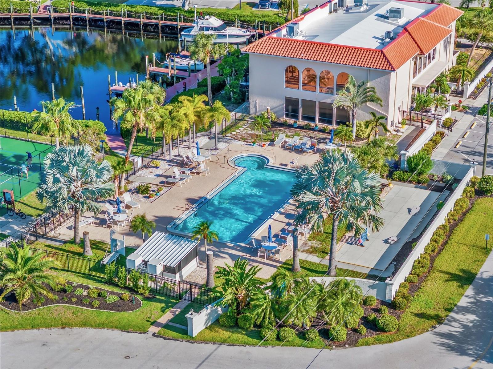 EMERALD POINTE PH 01 - Residential