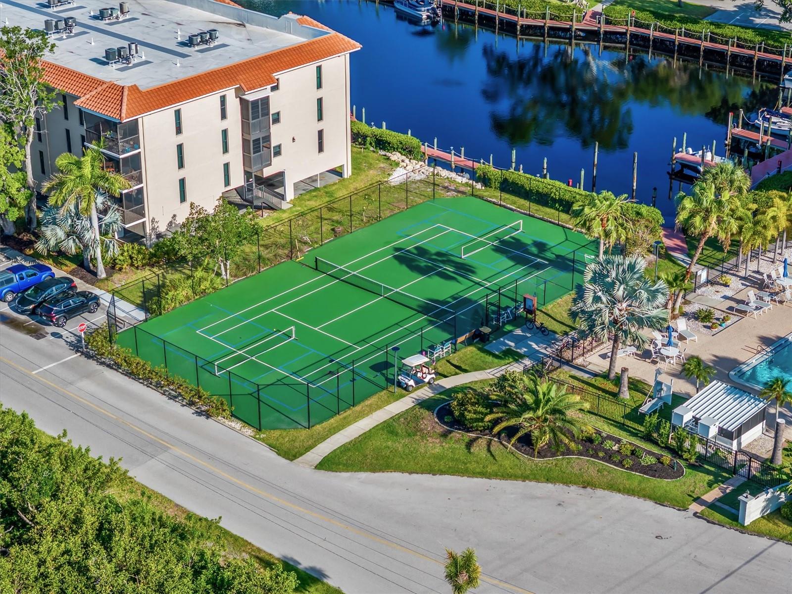 EMERALD POINTE PH 01 - Residential