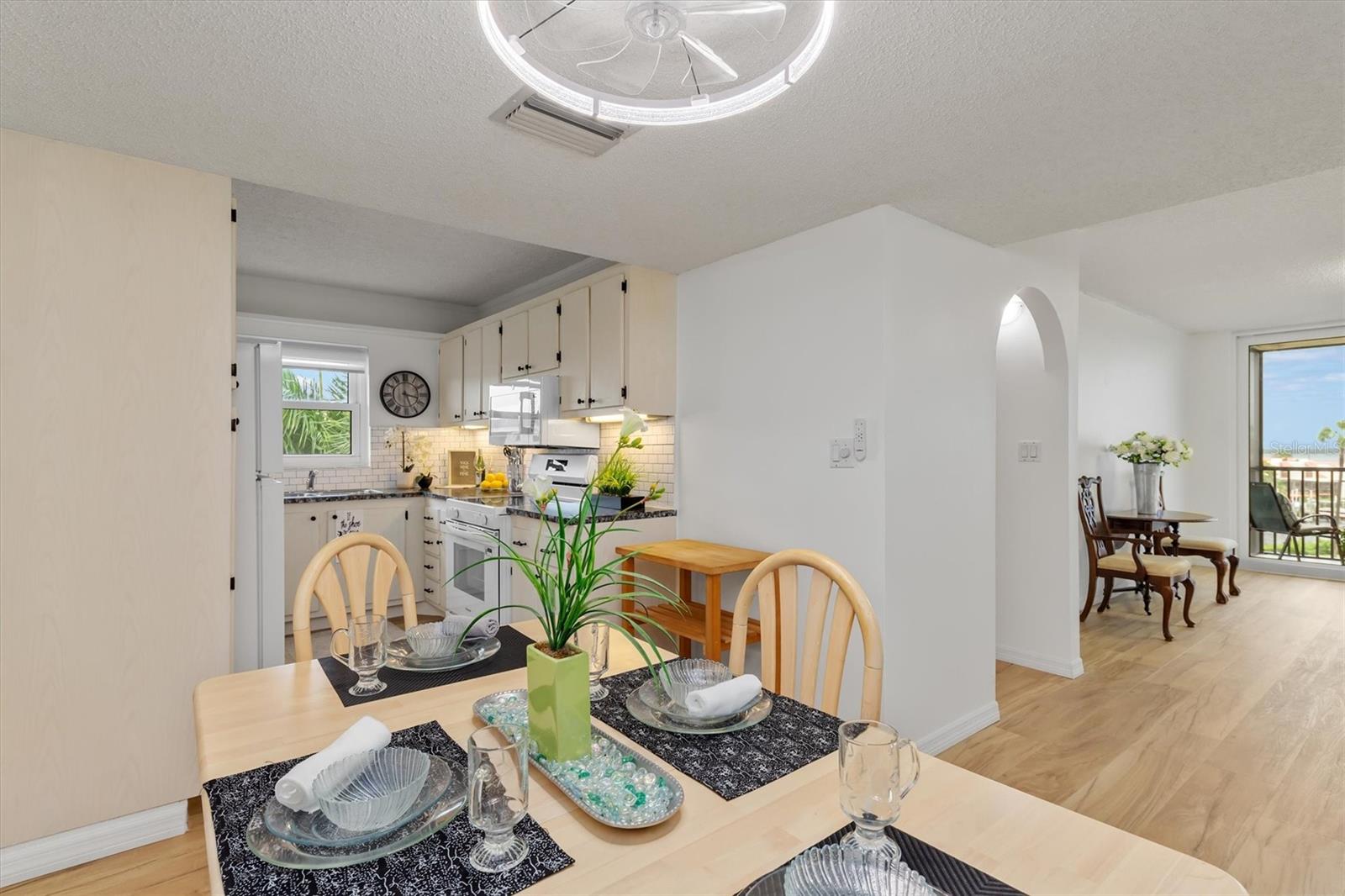 EMERALD POINTE PH 01 - Residential
