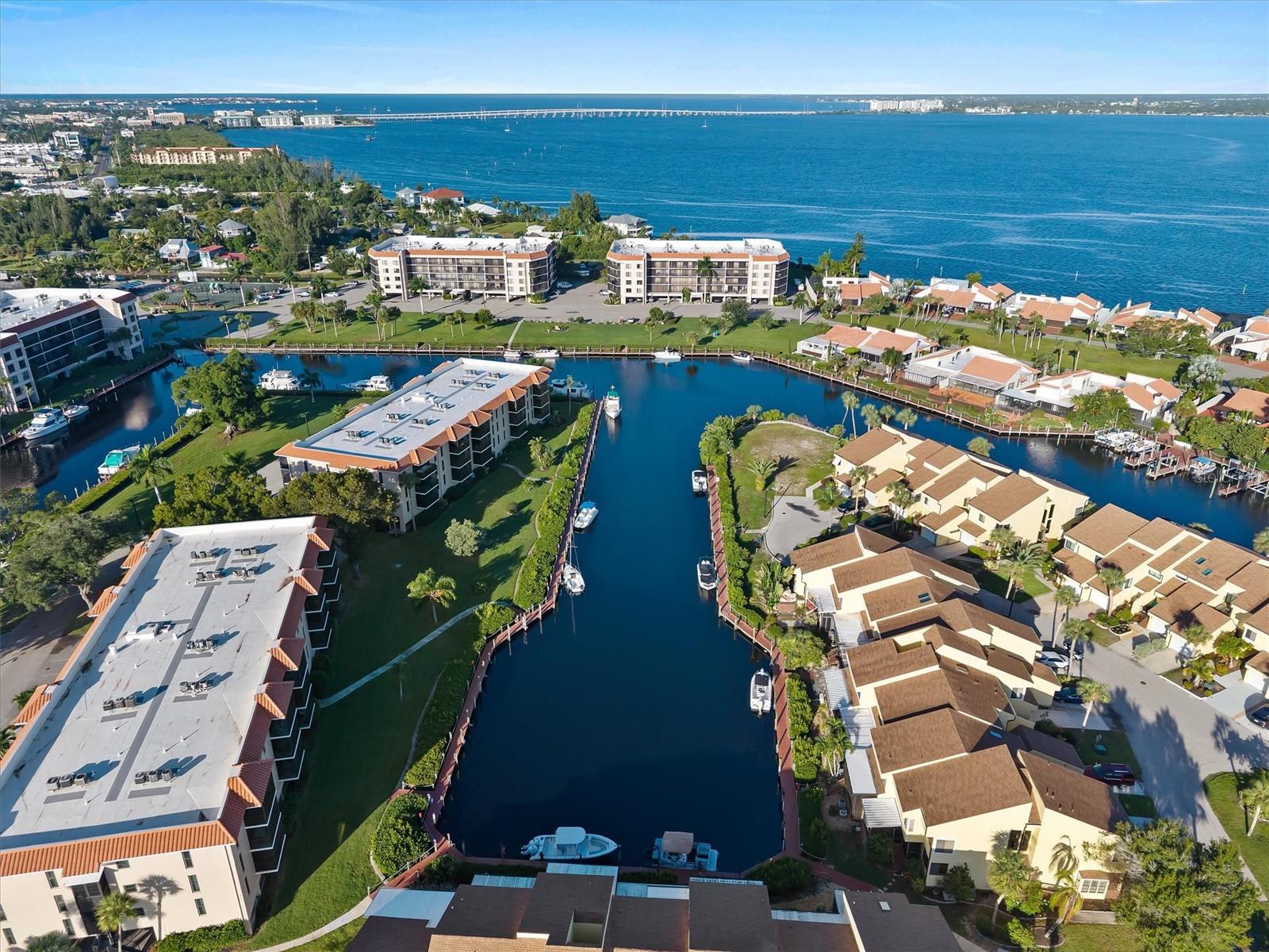 EMERALD POINTE PH 01 - Residential