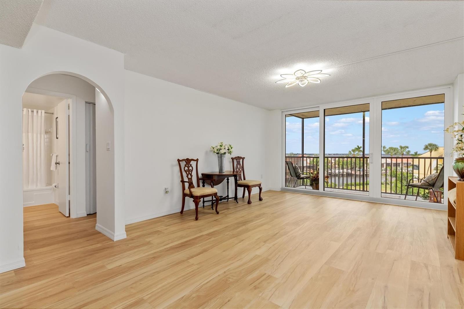 EMERALD POINTE PH 01 - Residential