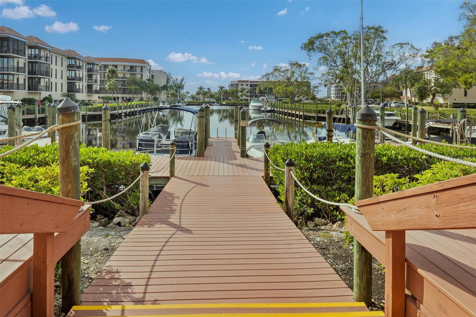 EMERALD POINTE PH 01 - Residential