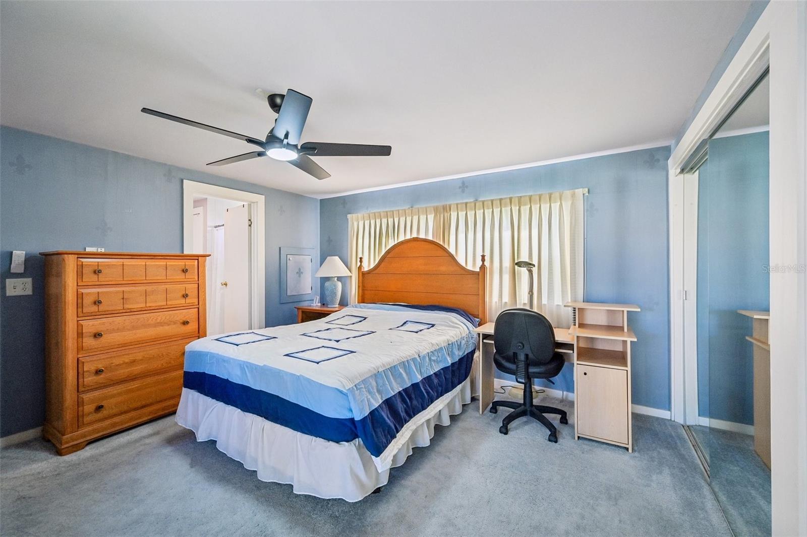 LEMON BAY ISLES PH 01 - Residential